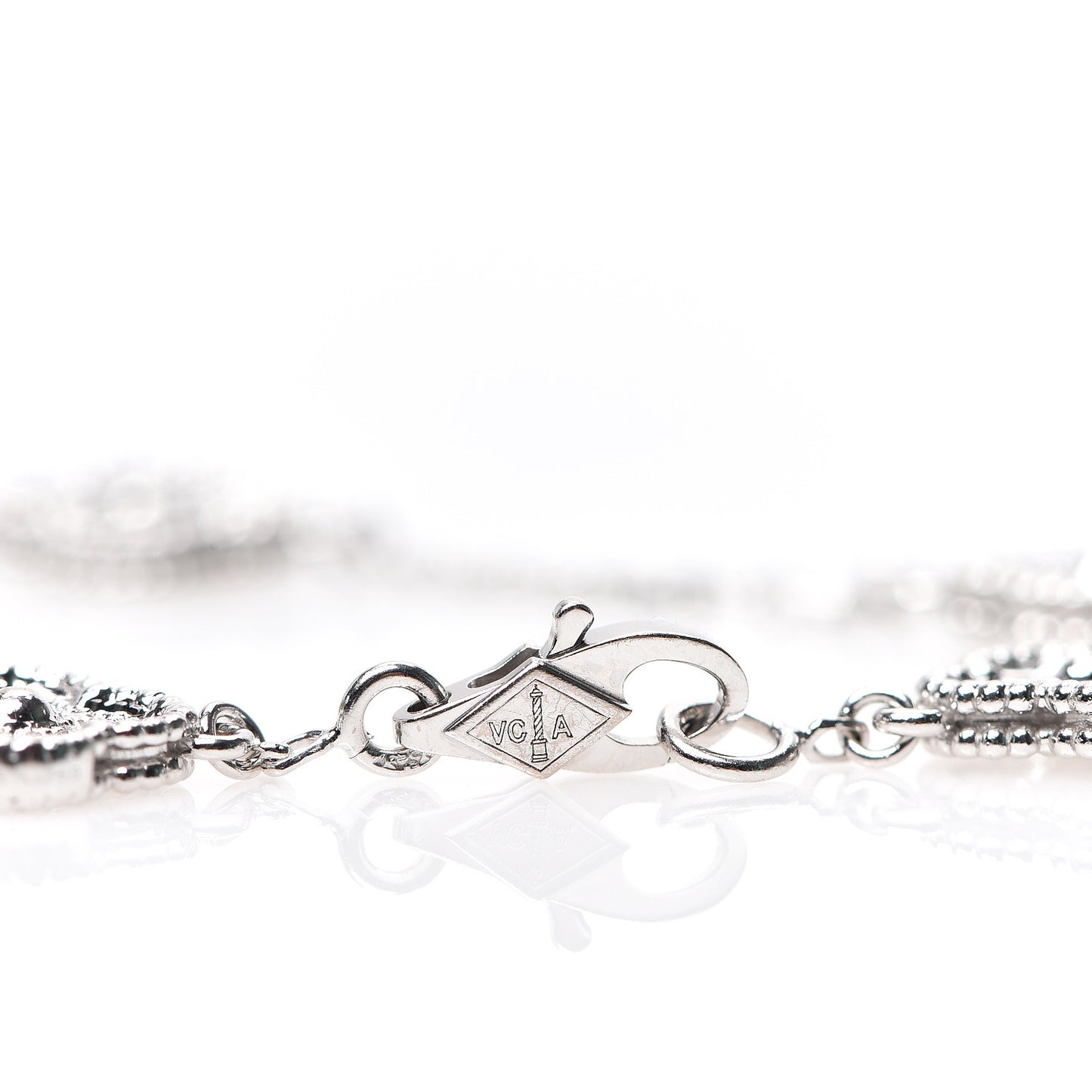 18K White Gold Diamond 6 Motifs Sweet Alhambra Bracelet