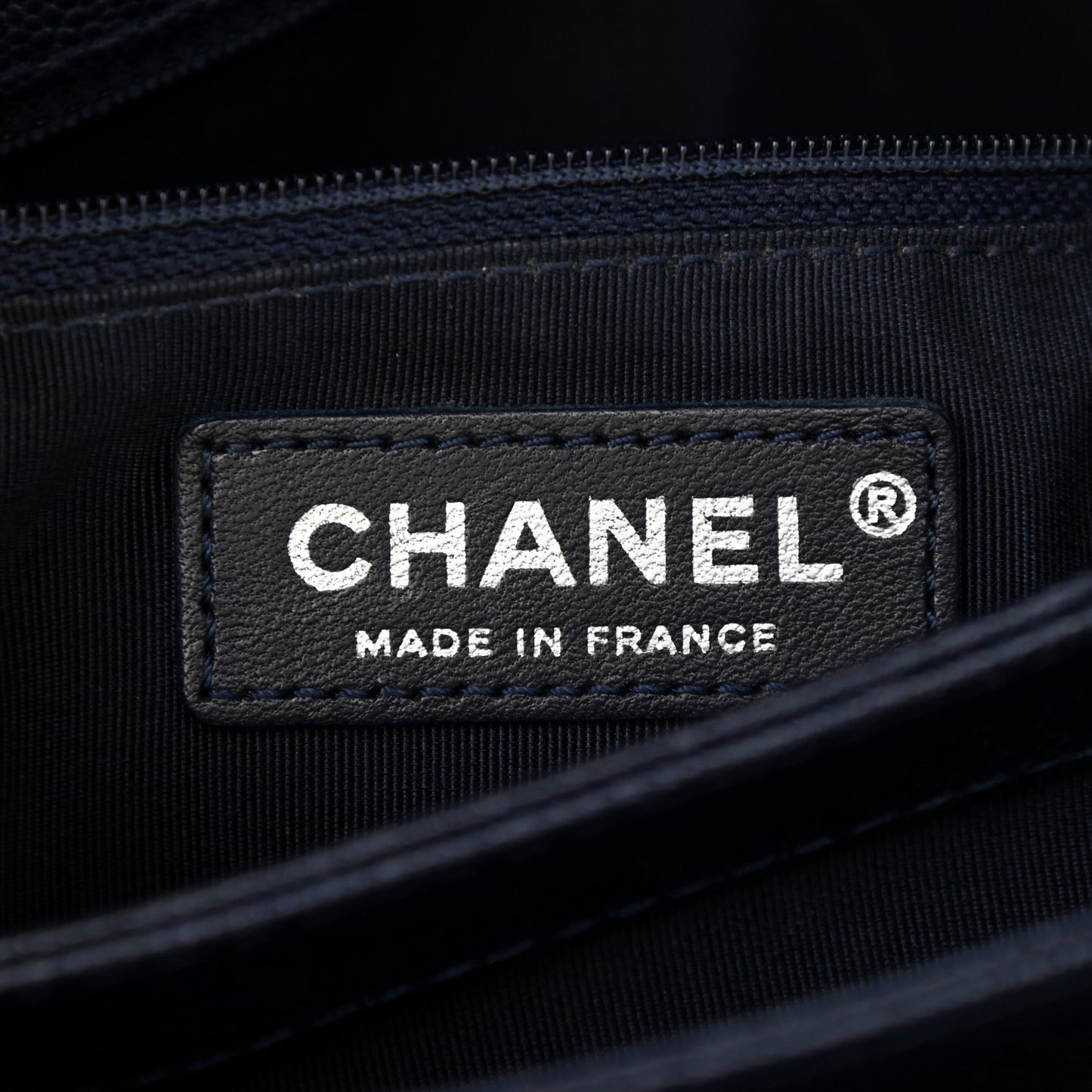 Caviar Quilted Medium Urban Companion Flap Navy