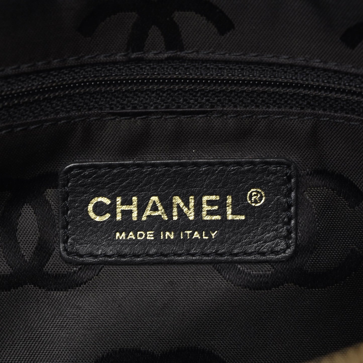 Caviar Bekko Chain Camera Bag Black