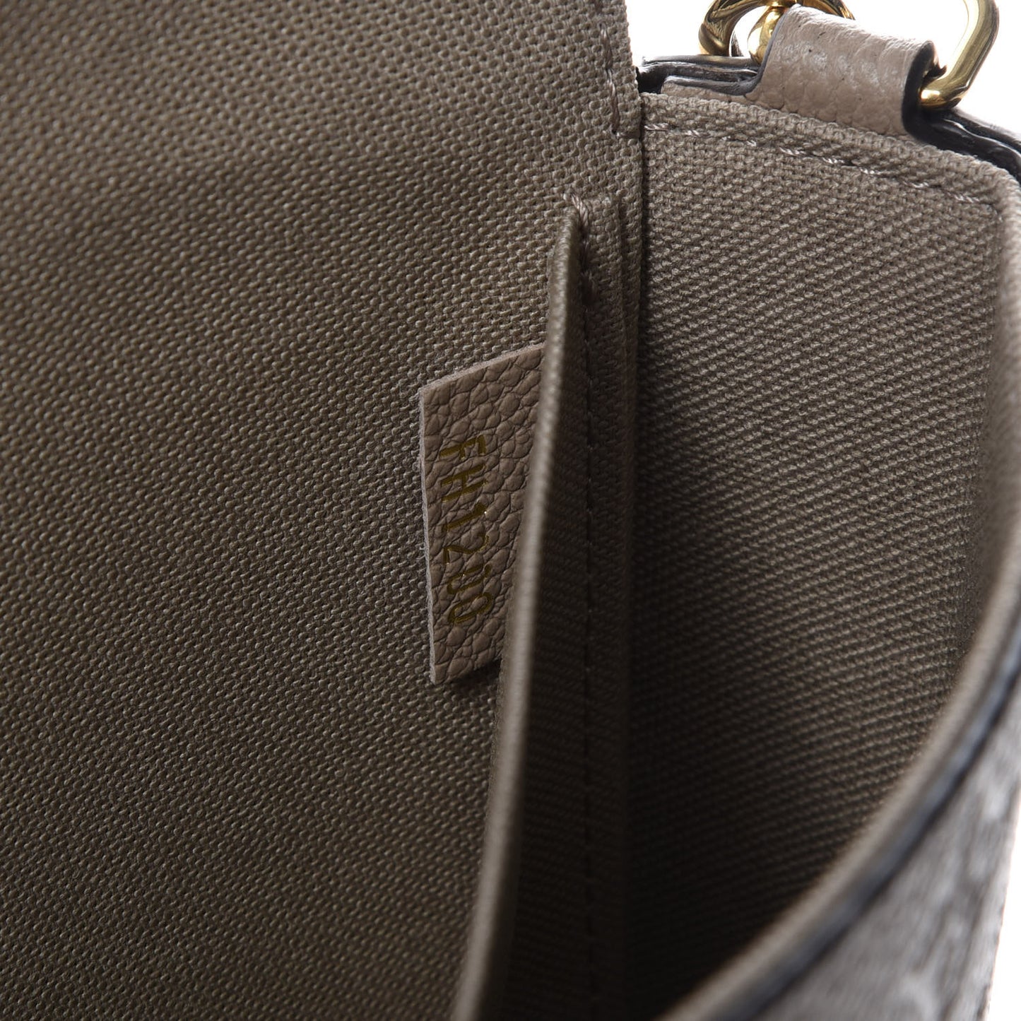 Empreinte Pochette Felicie Chain Wallet Tourterelle
