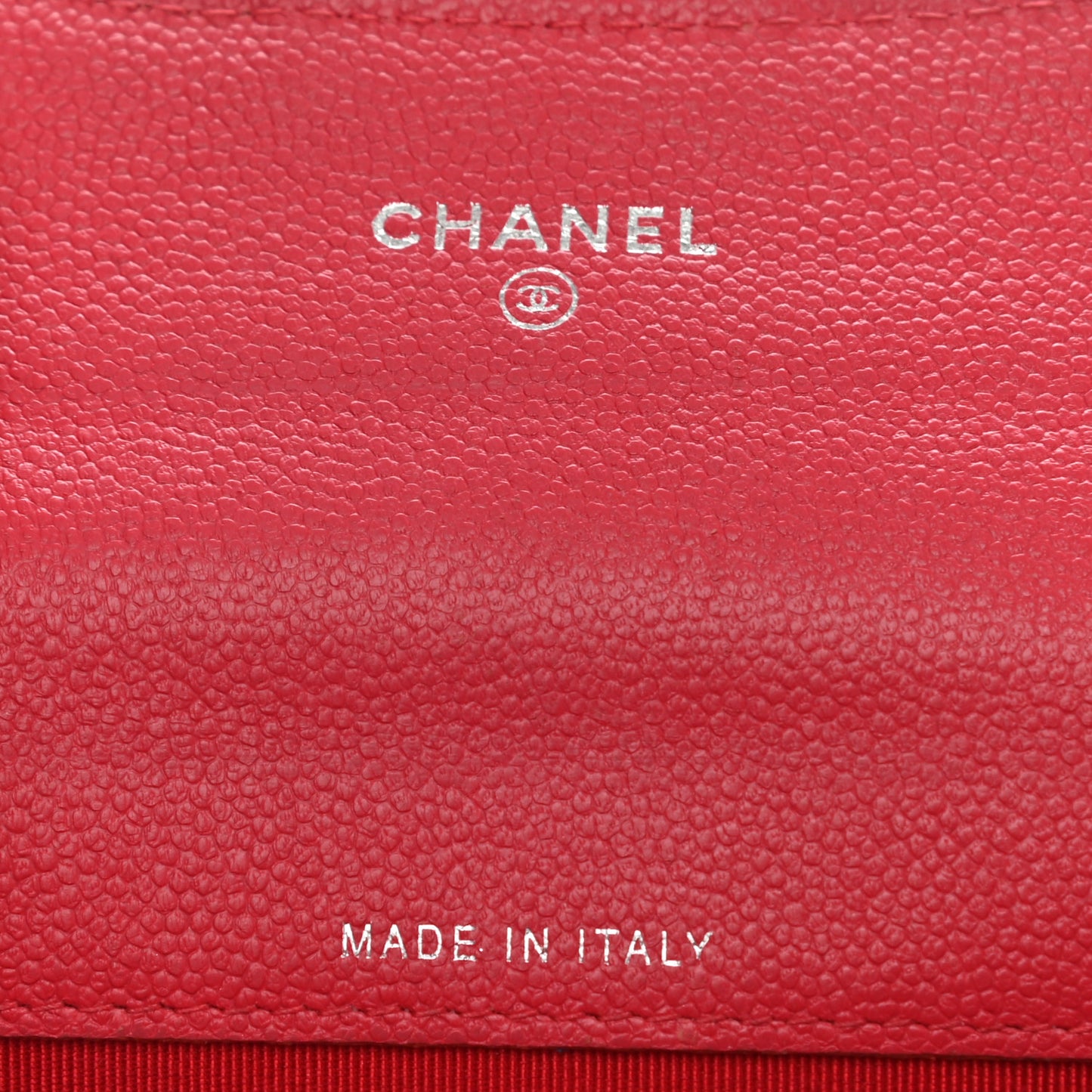 Caviar Chevron Quilted Flap Card Holder Red