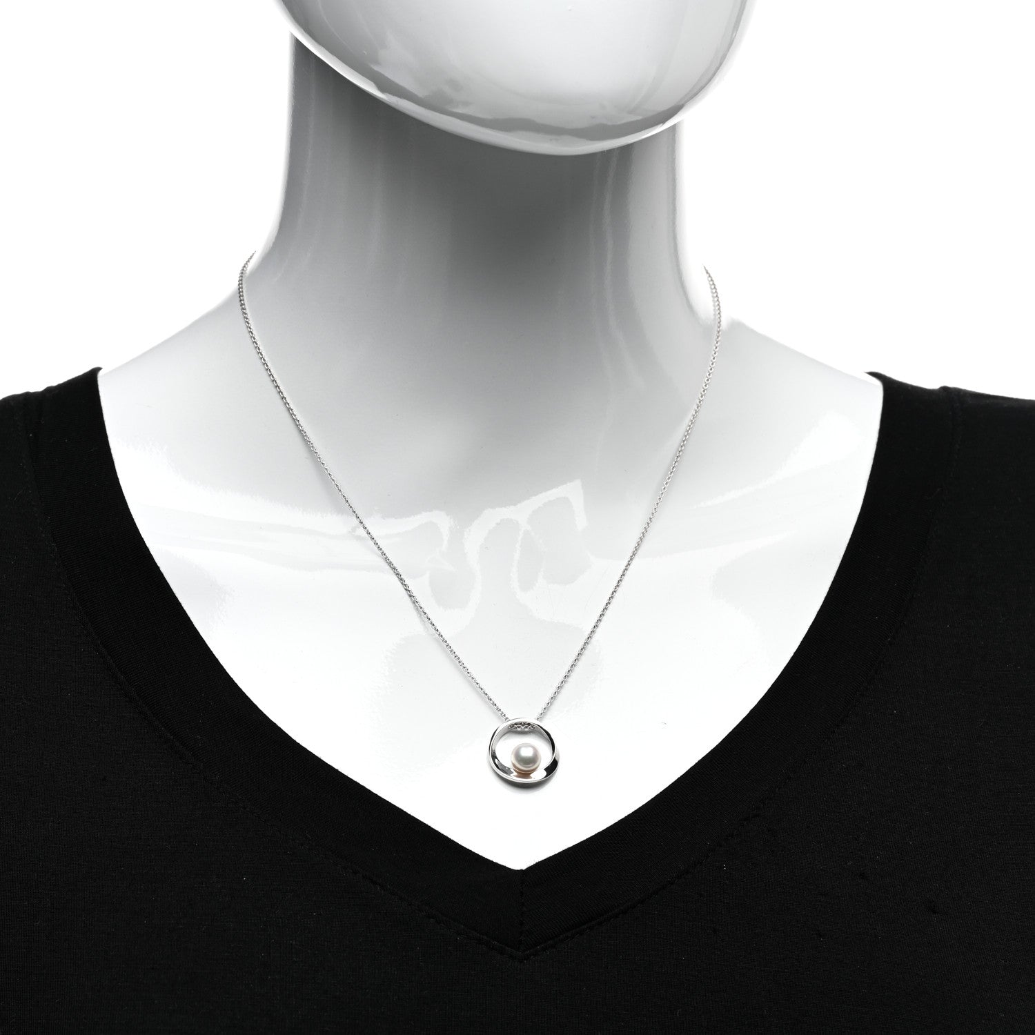 Mikimoto 18K White Gold Akoya Pearl 7mm Circle Pendant Necklace 2 of 4
