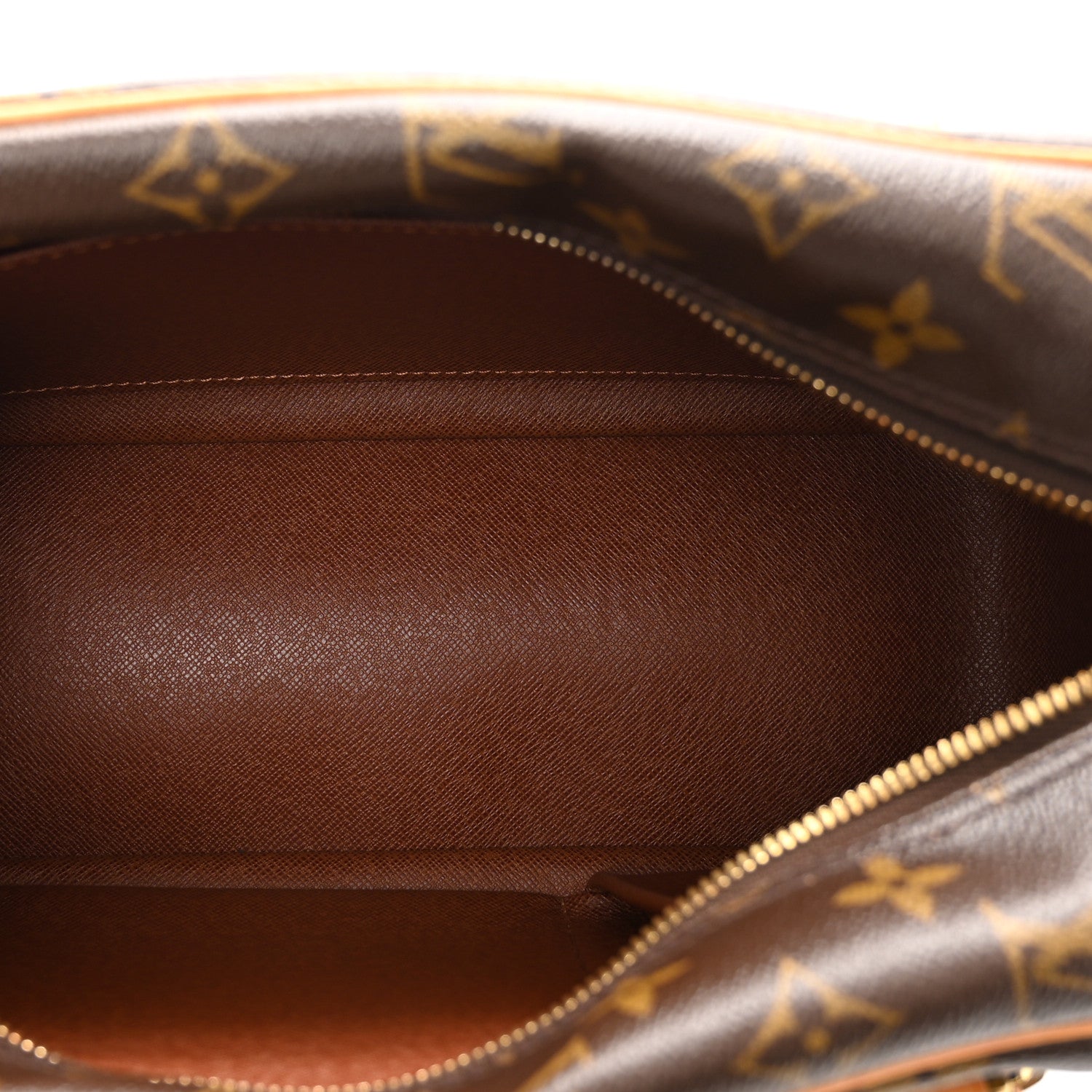 Louis Vuitton Monogram Cite MM 6 of 10