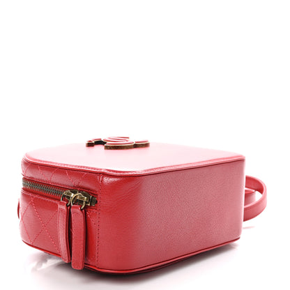 Chanel Shiny Calfskin Goatskin Quilted Small Coco Curve Vanity Red 4 of 10