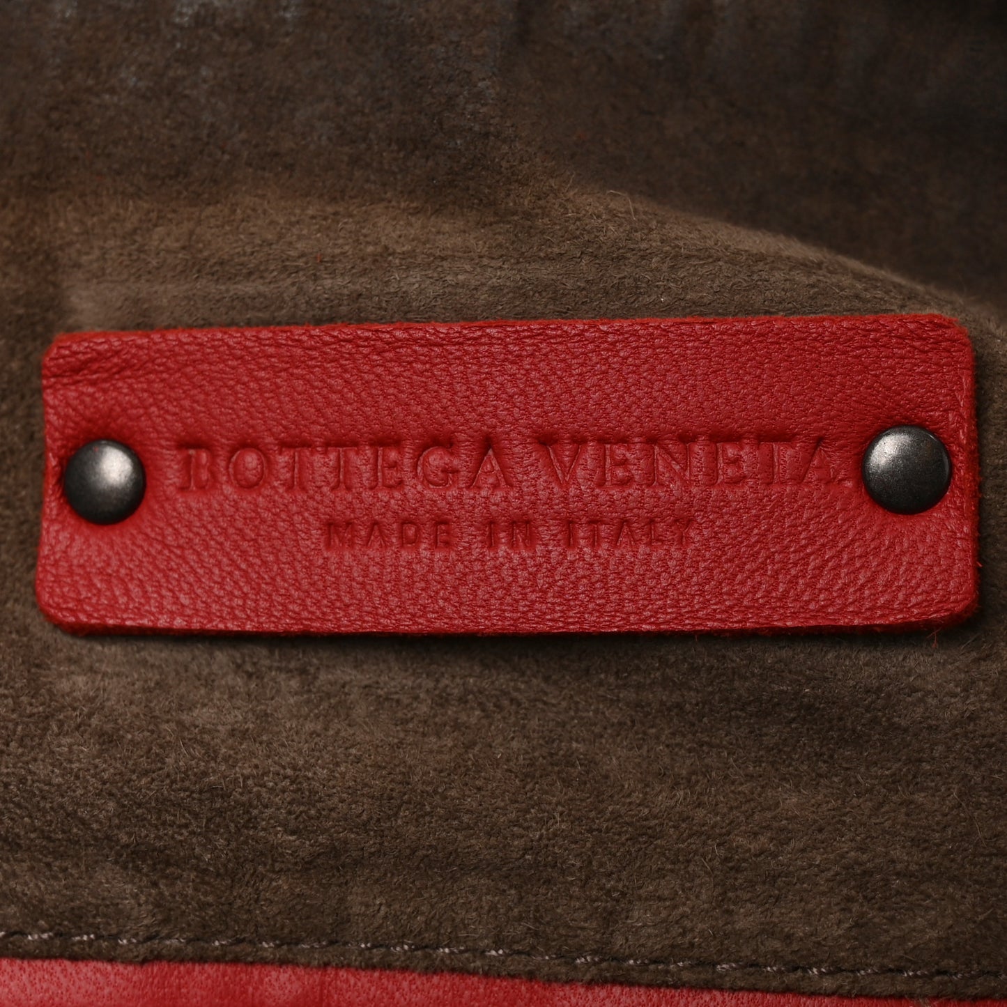 Nappa Intrecciato Boston Carmine