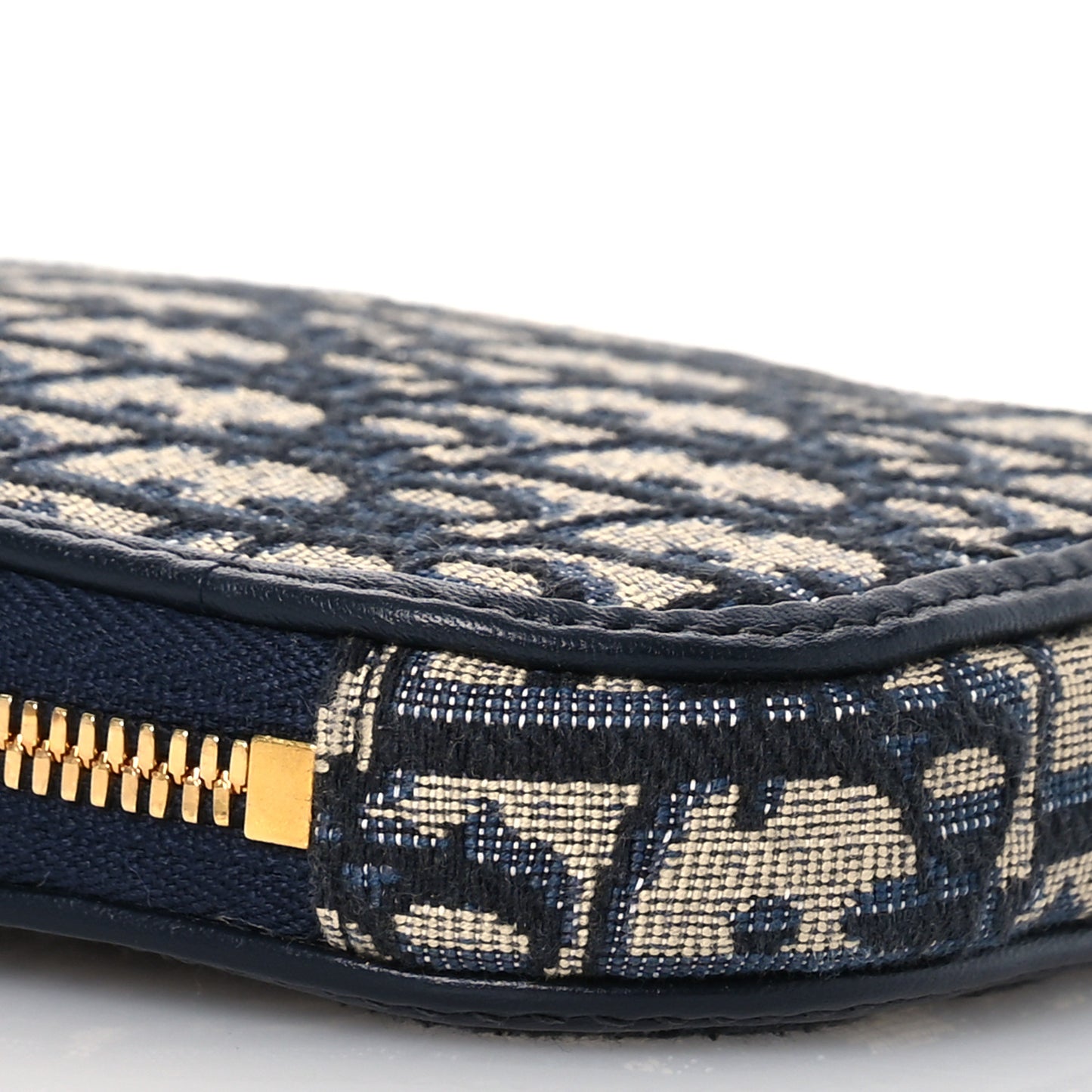 Oblique 30 Montaigne Phone Holder Blue