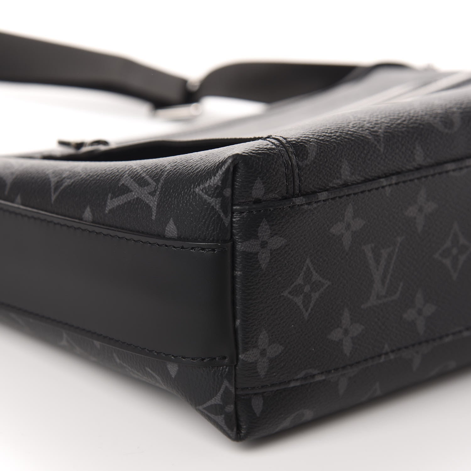 Louis Vuitton Monogram Eclipse Odyssey Messenger PM 6 of 10