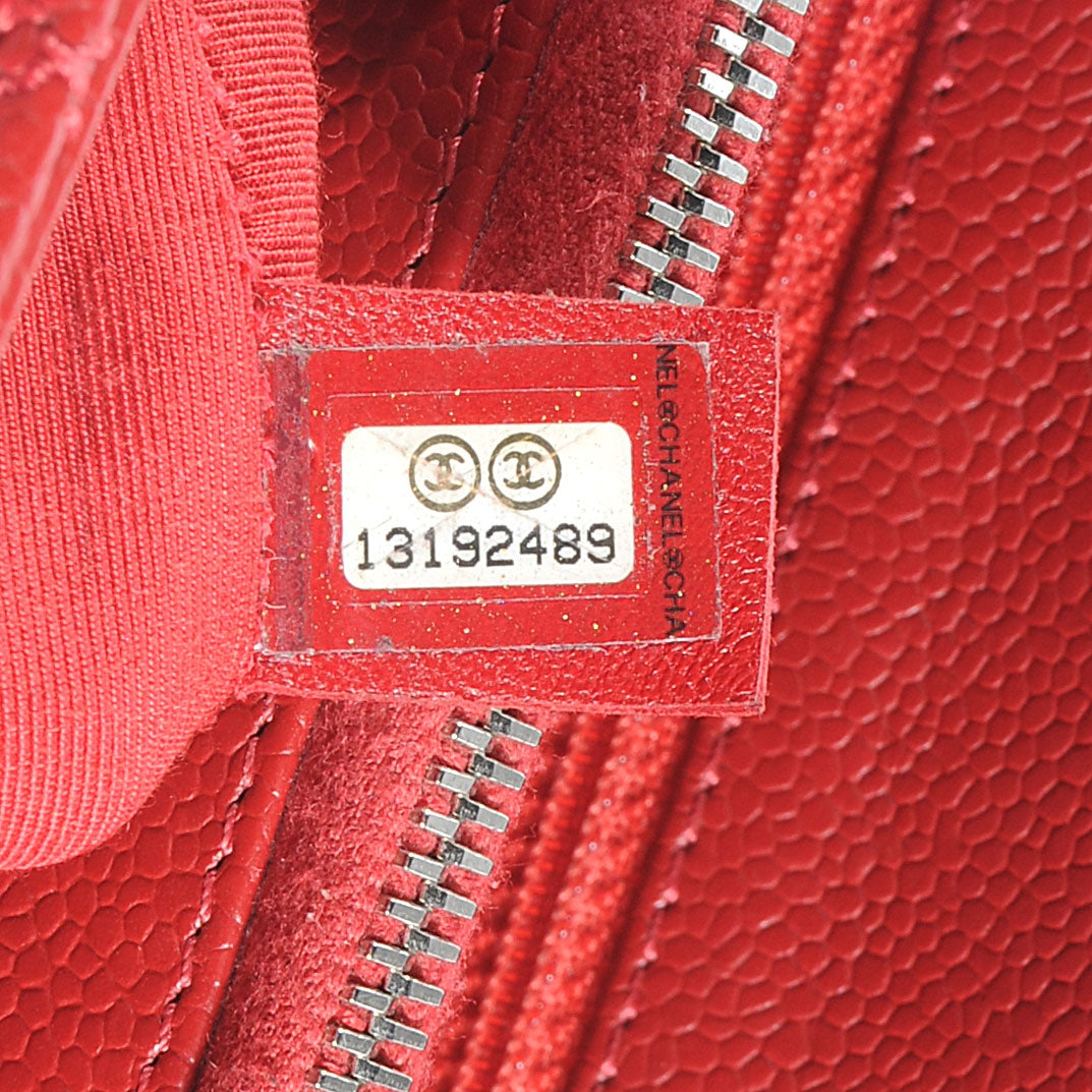 Caviar Grand Shopping Tote GST Red