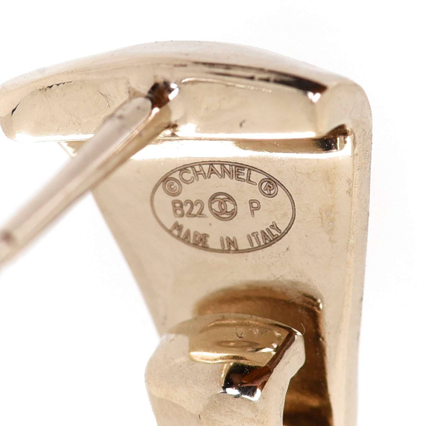 Metal CC Heart Coco In Love Drop Earrings Gold