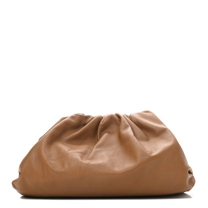 Bottega Veneta Smooth Butter Calf The Pouch Oversized Clutch Camello 1 of 8