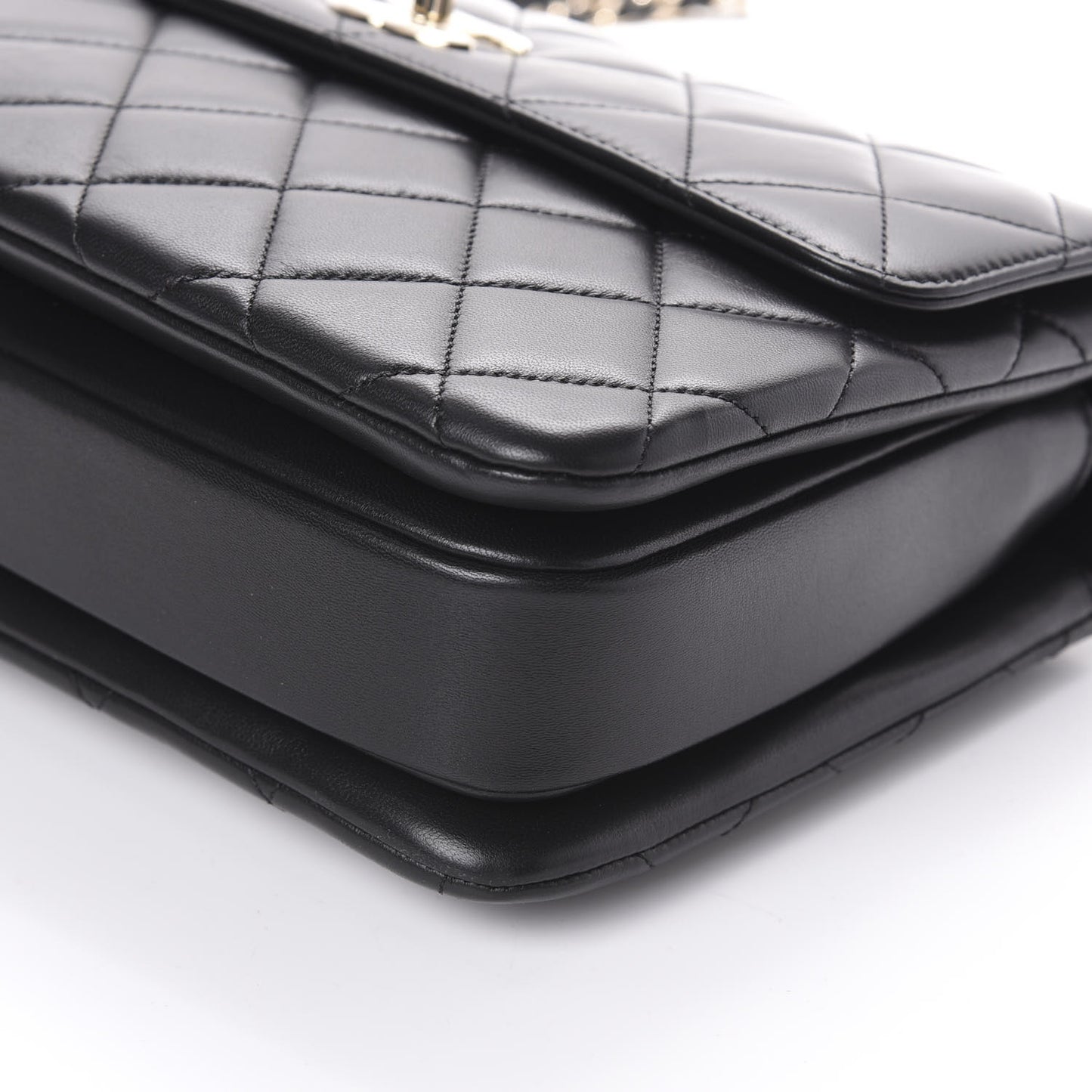 Lambskin Quilted Medium Trendy CC Flap Dual Handle Bag Black