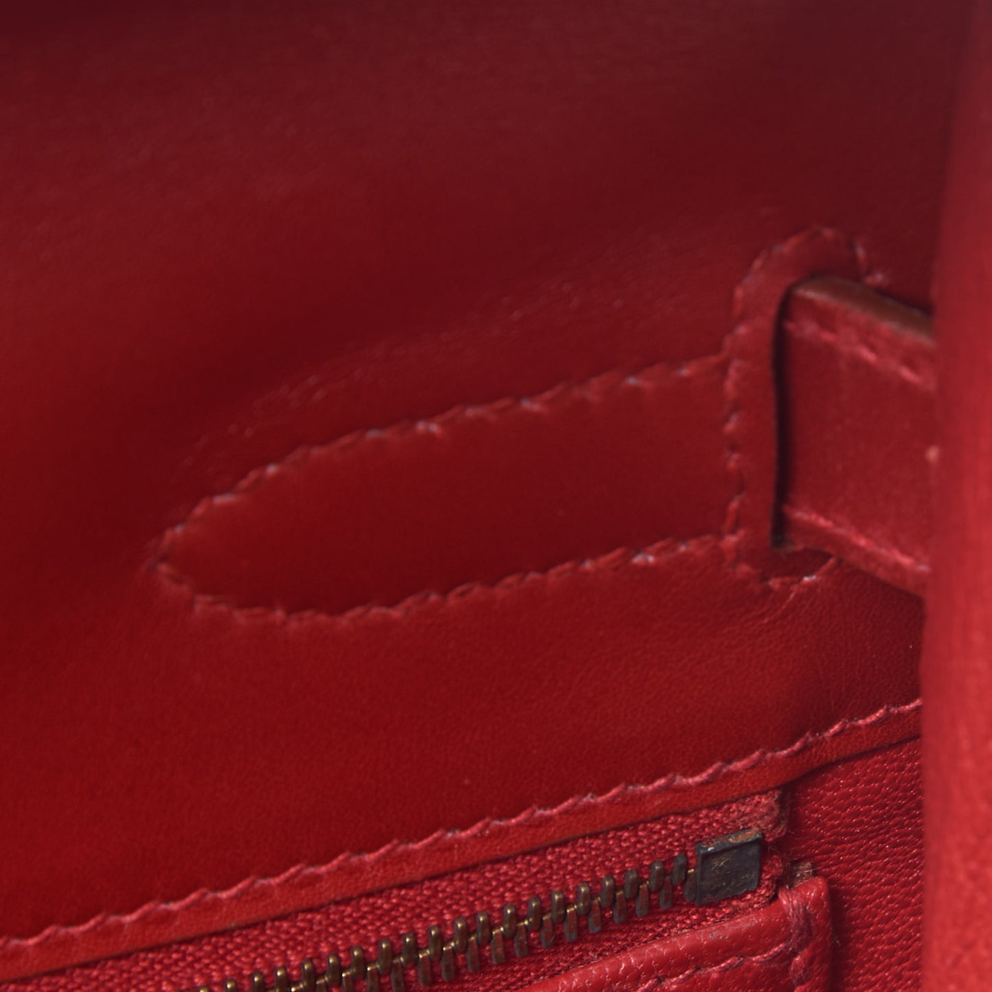 Box Kelly Sellier 32 Rouge Vif