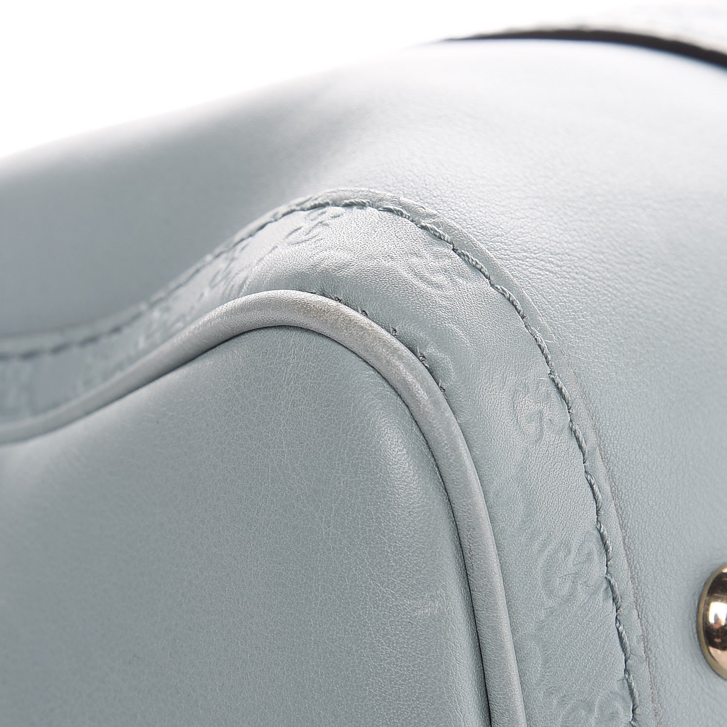 Gucci Calfskin Microguccissima Trim Medium Boston Light Blue 9 of 12