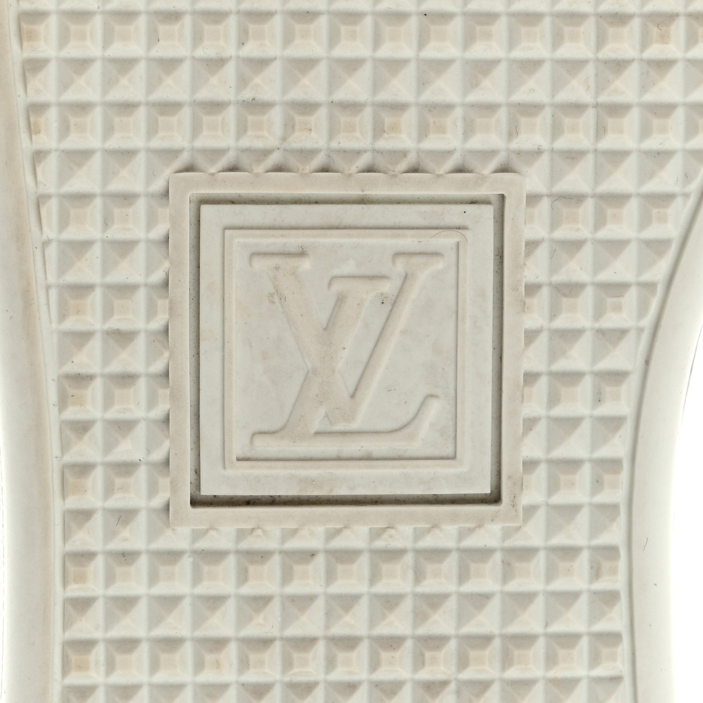 Patent Monogram Frontrow Sneakers 38.5