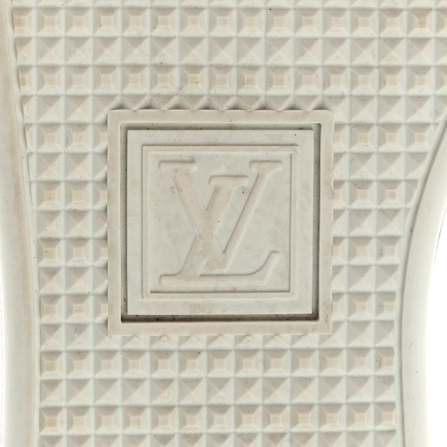 Louis Vuitton Patent Monogram Frontrow Sneakers 38.5 6 of 12