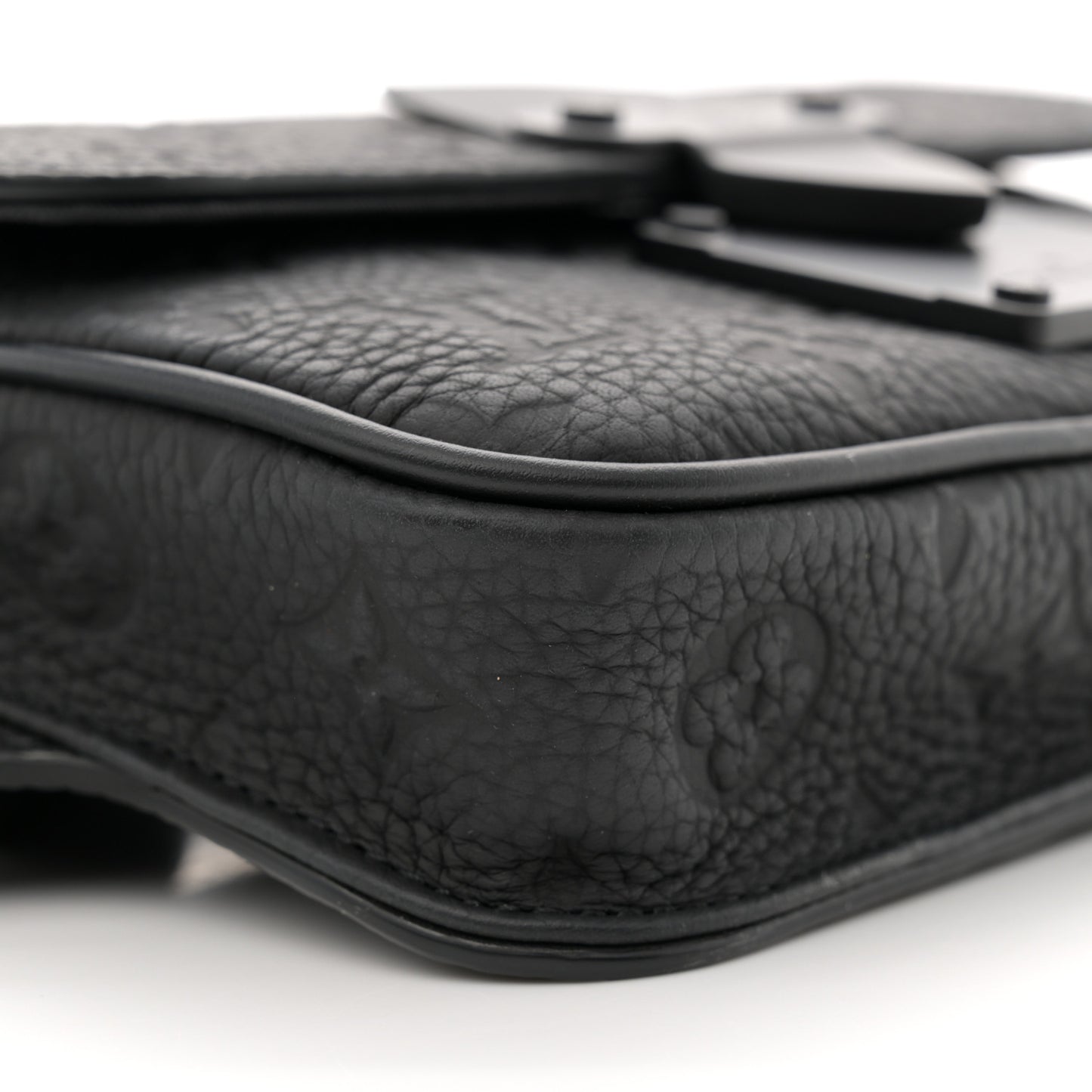 Taurillon Monogram S Lock Sling Bag Black