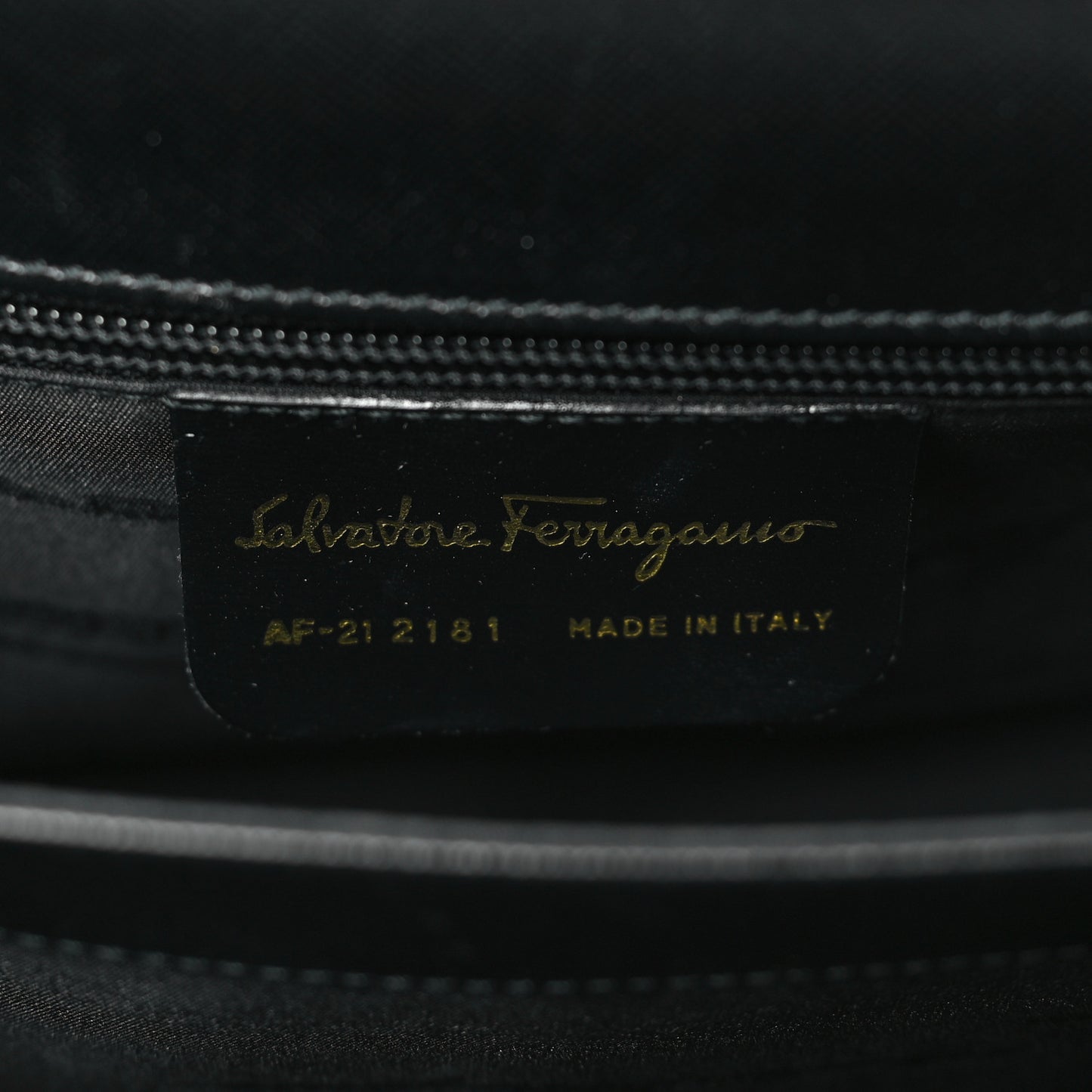 Hammered Calfskin Iconic Large Top Handle Bag Black