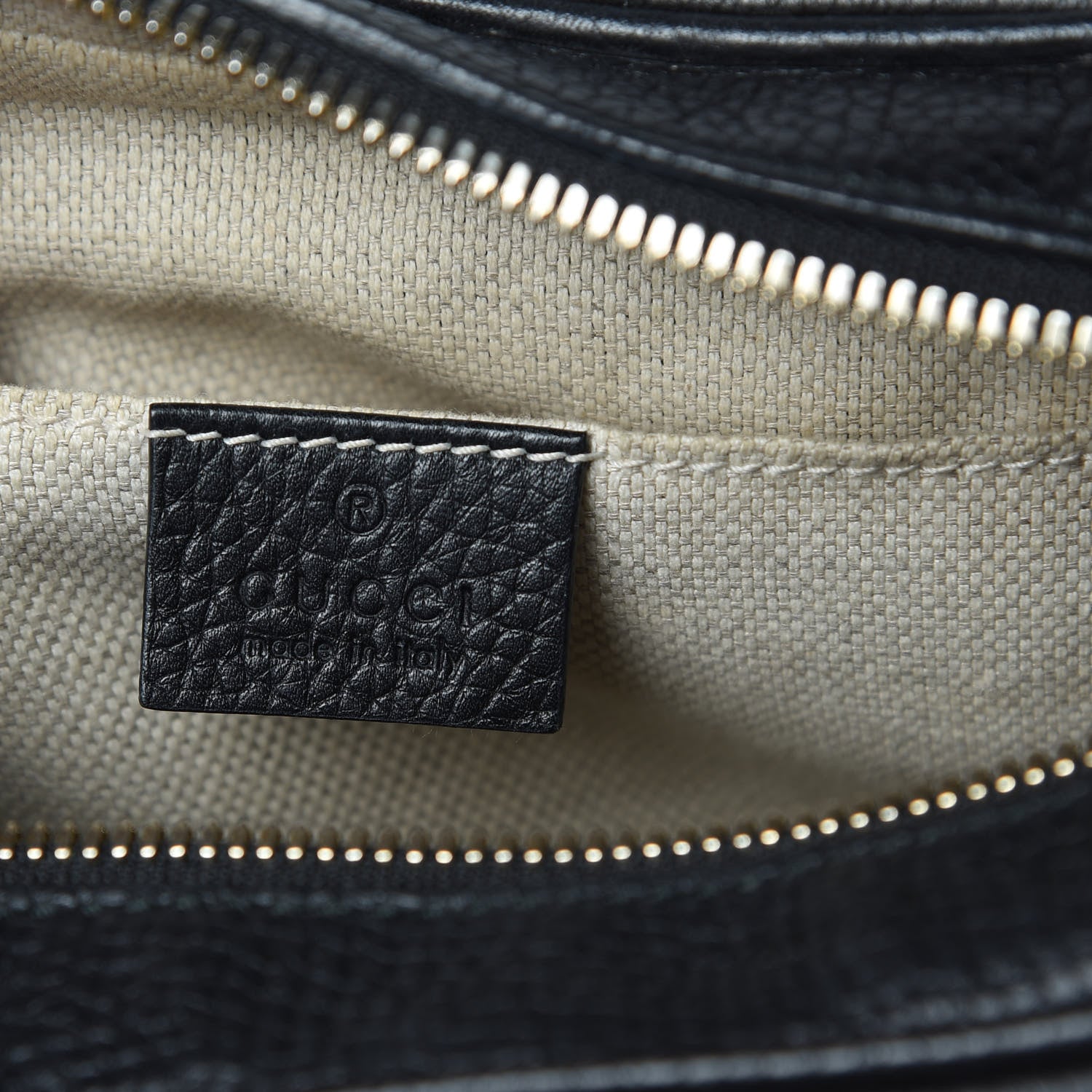 Gucci Pebbled Calfskin Small Soho Disco Bag Black 6 of 13