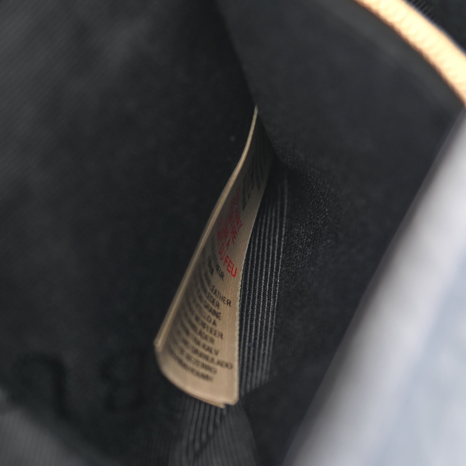 Burberry Signature Grain Medium Mildenhall Crossbody Bag Blue Carbon 7 of 16