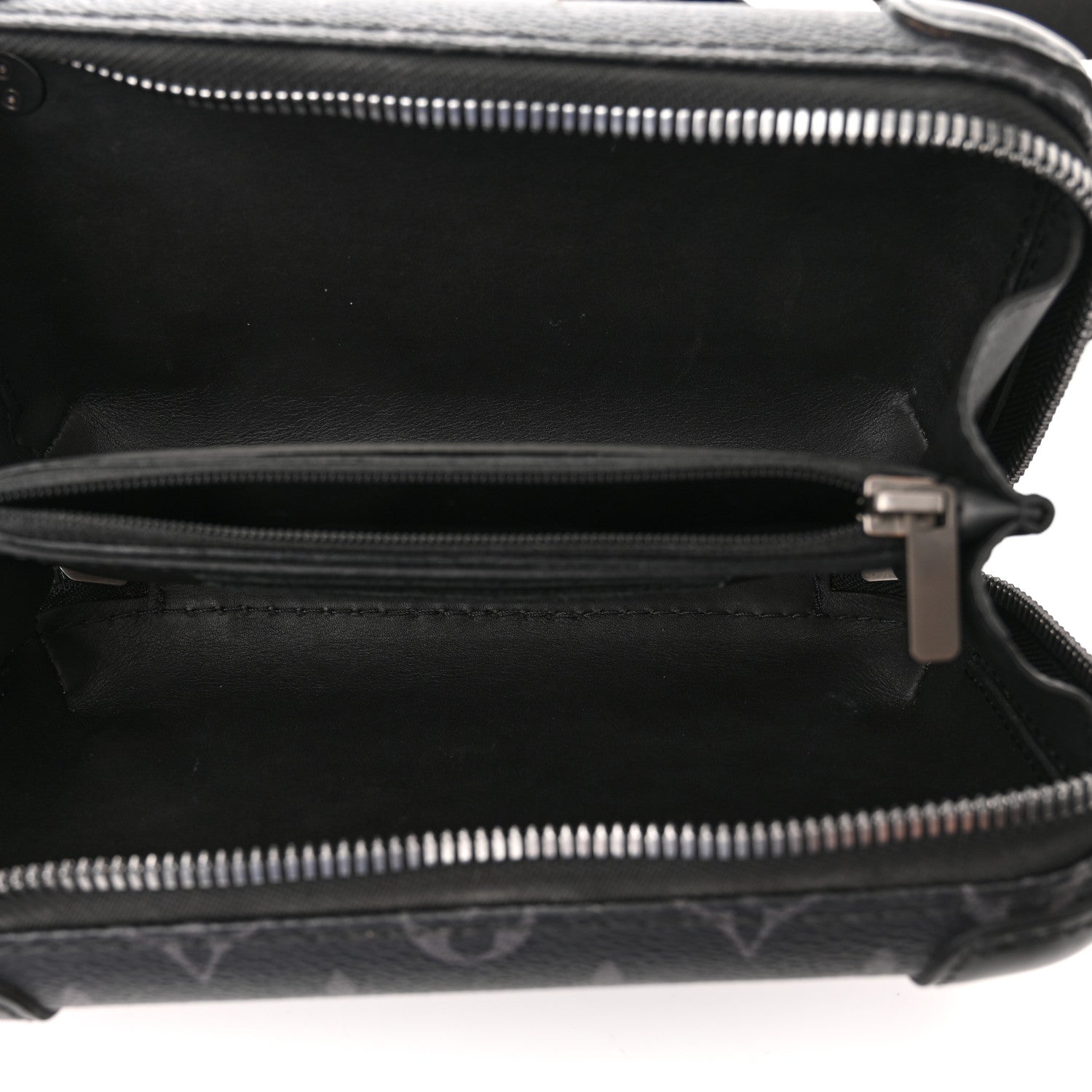 Louis Vuitton Monogram Eclipse Horizon Clutch 5 of 12