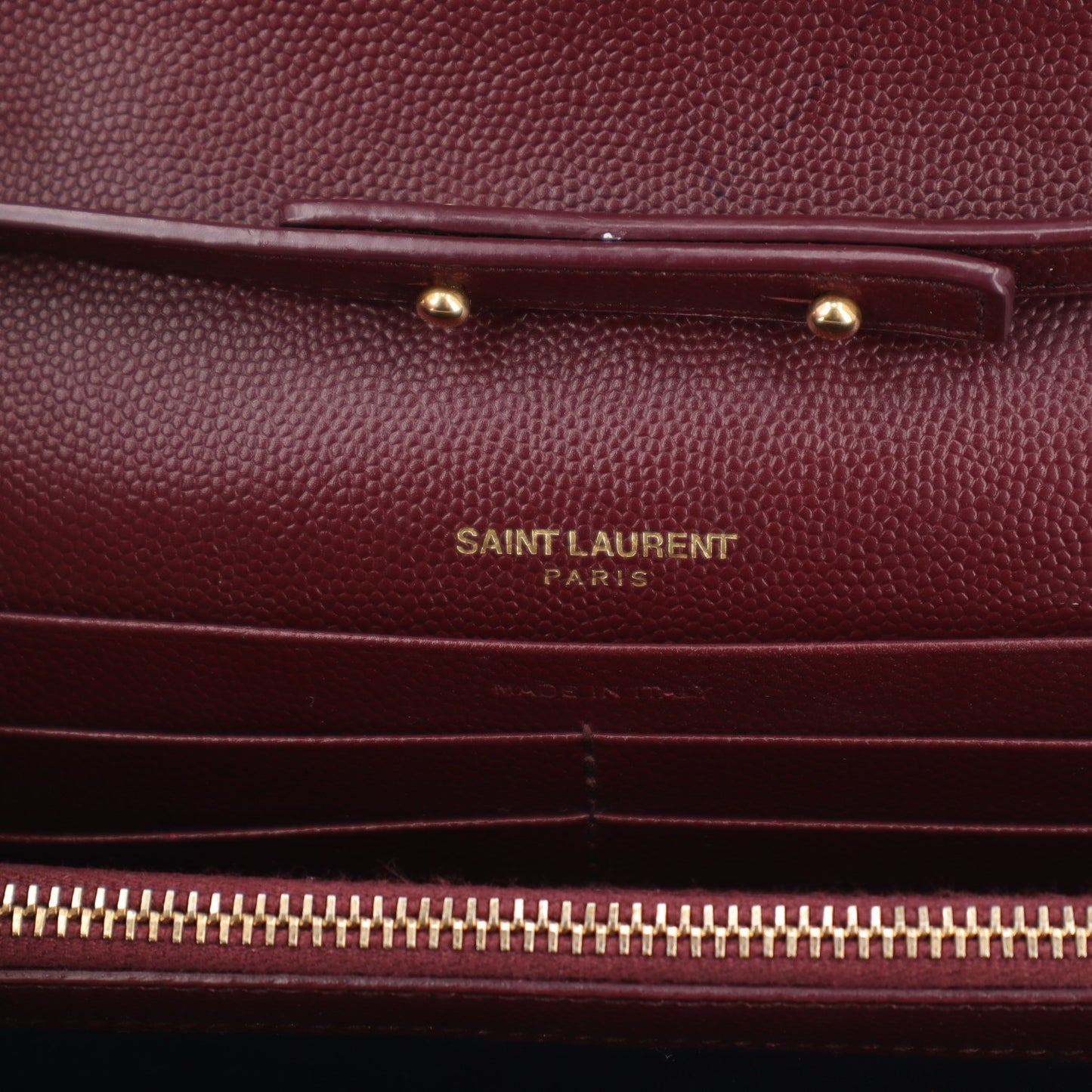 Grain De Poudre Matelasse Chevron Monogram Chain Wallet Rouge Legion