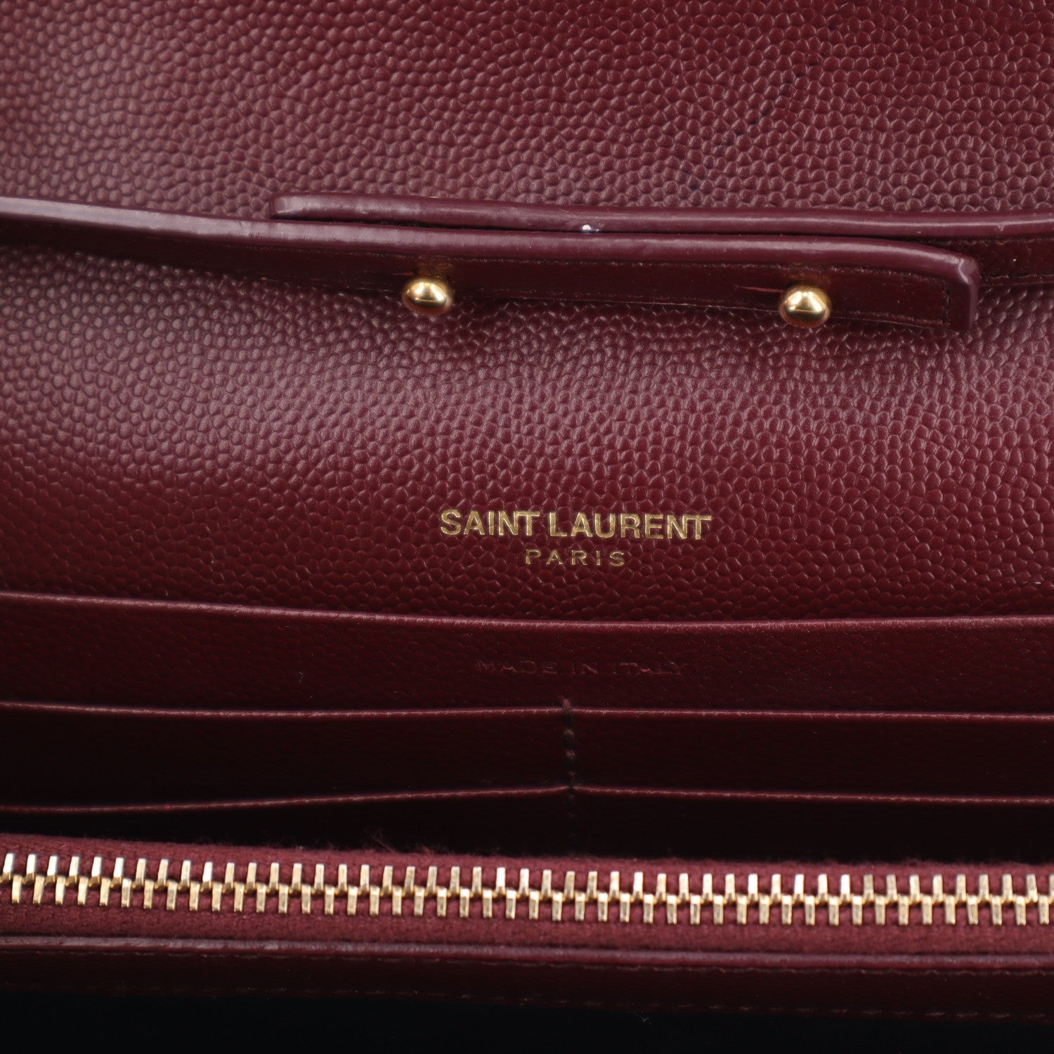 Saint Laurent Grain De Poudre Matelasse Chevron Monogram Chain Wallet Rouge Legion 6 of 9