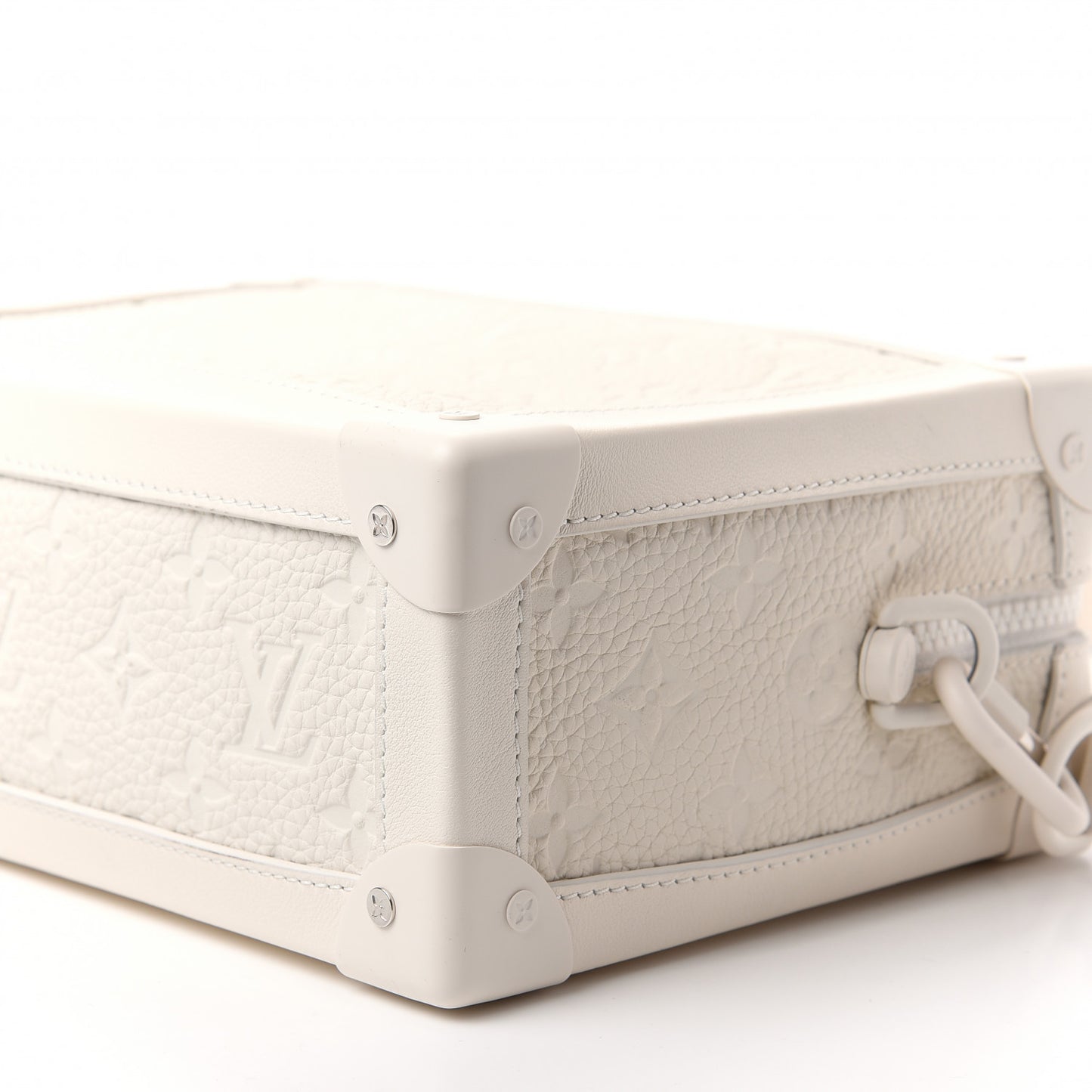 Taurillon Monogram Solar Ray Soft Trunk Powder White