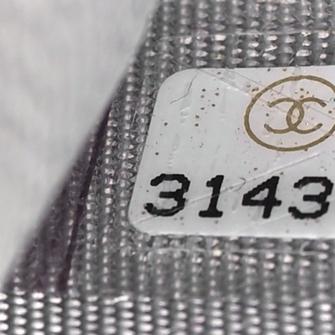 Chanel Caviar Quilted Card Holder Grey 8 of 10