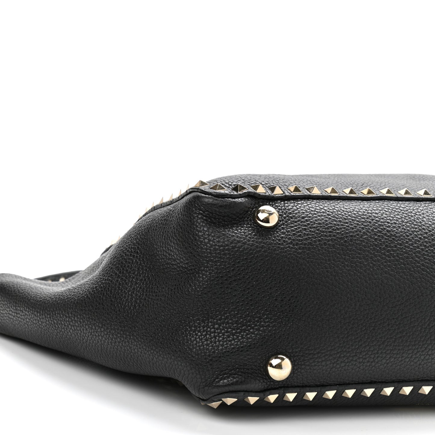 Pebbled Calfskin Medium Rockstud Tote Black