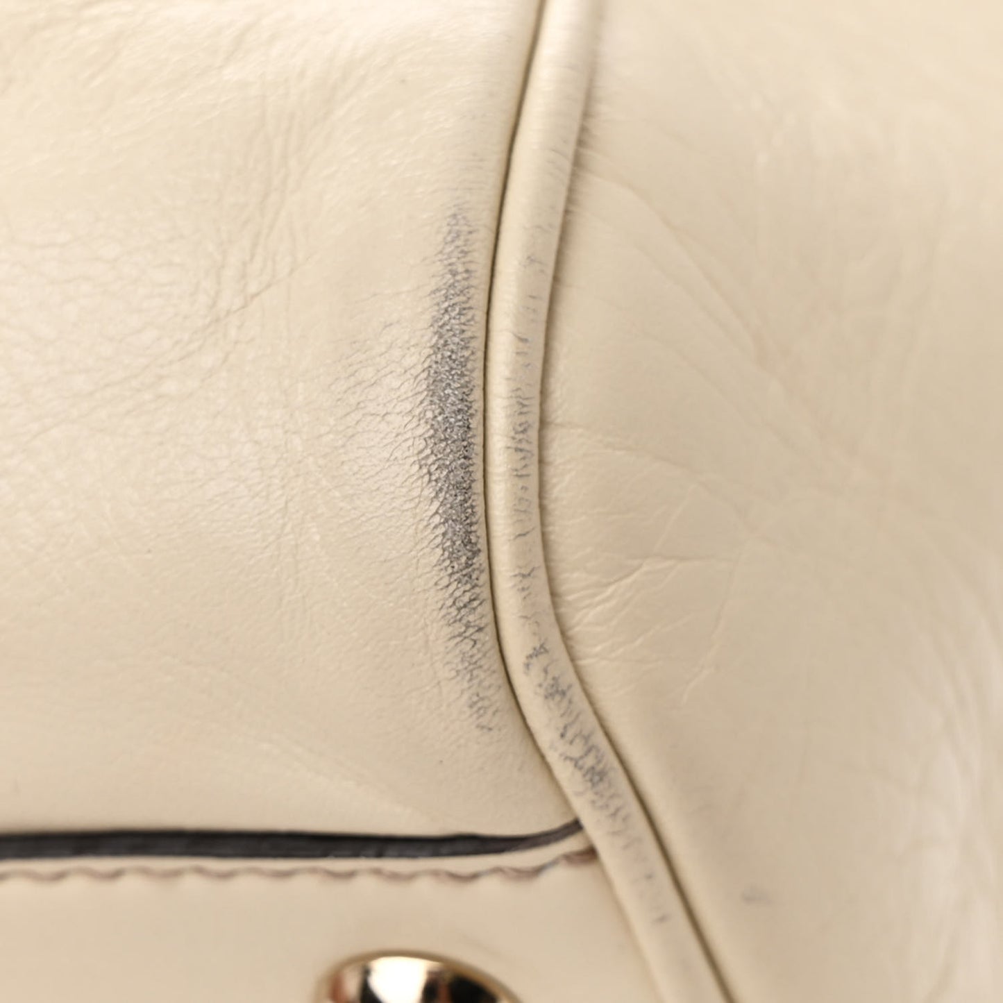 Calfskin Medium Britt Boston Ivory