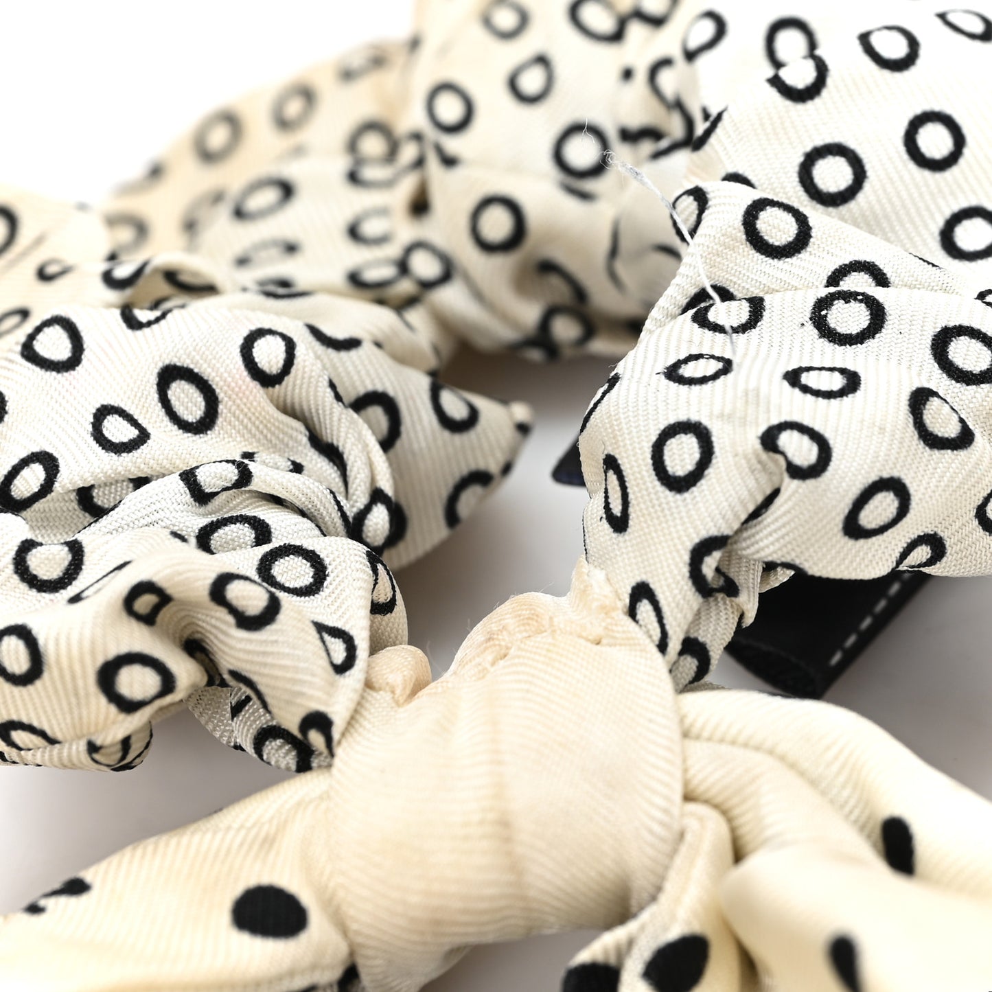 Silk CC Twilly Hair Tie Ivory Black