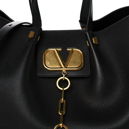 Valentino Garavani Grainy Calfskin Medium VLogo Escape Shopper Black 7 of 11