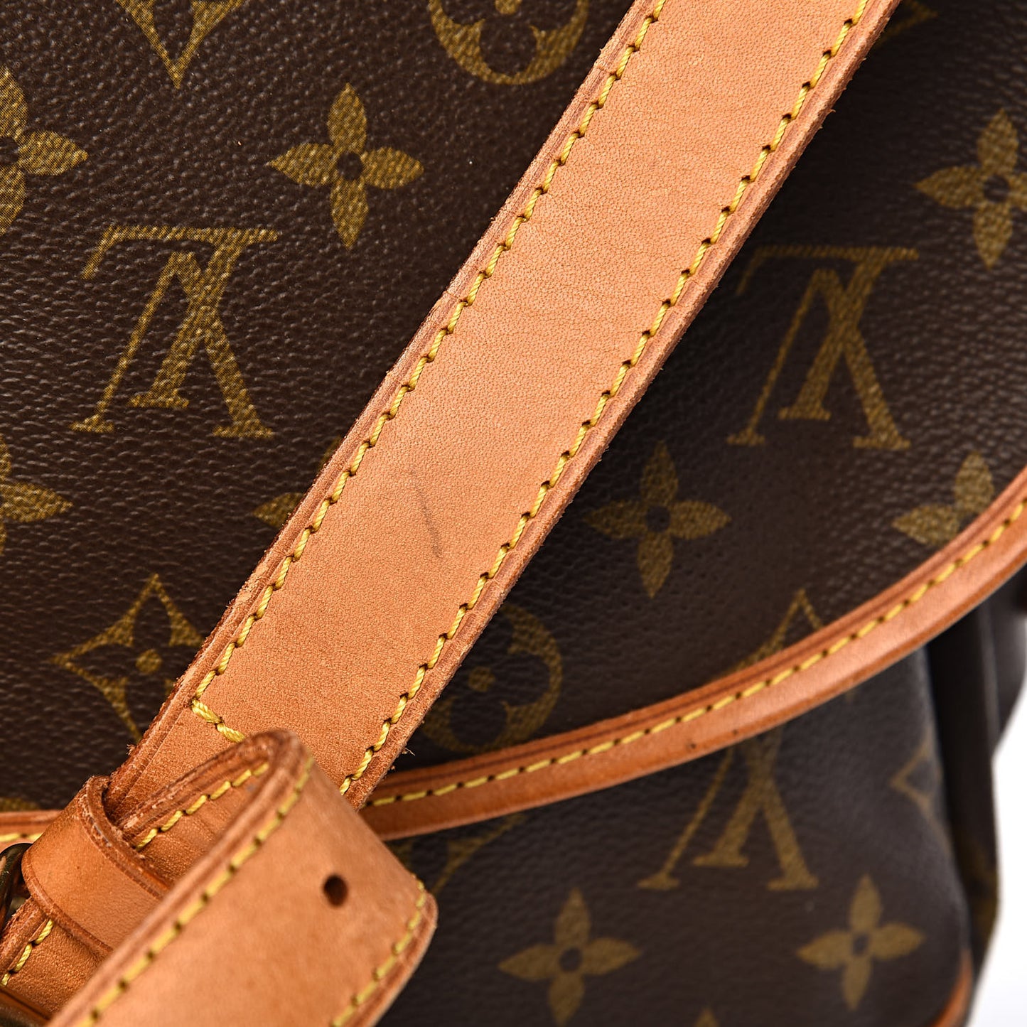 Monogram Saumur 35