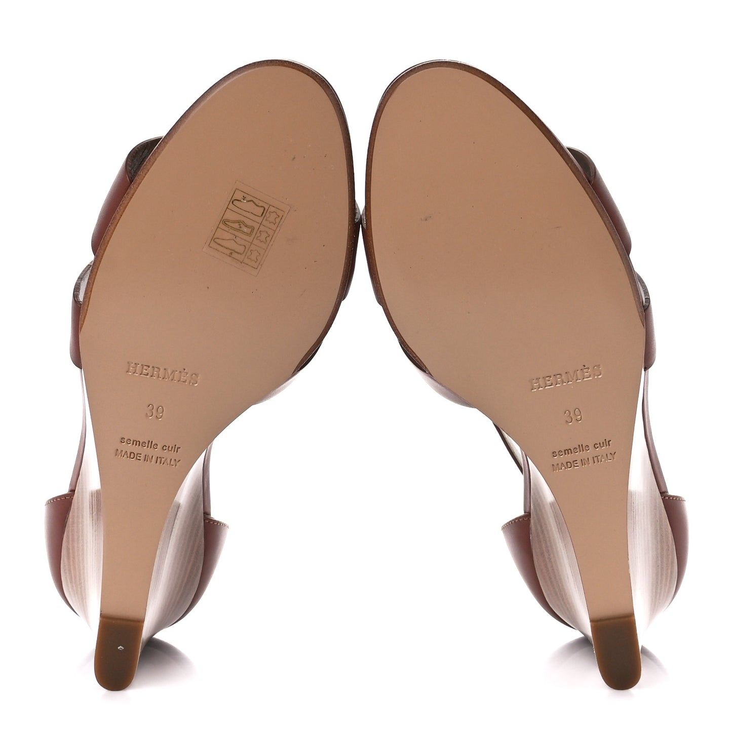 Calfskin Legend Wedge Sandals 39 Gold