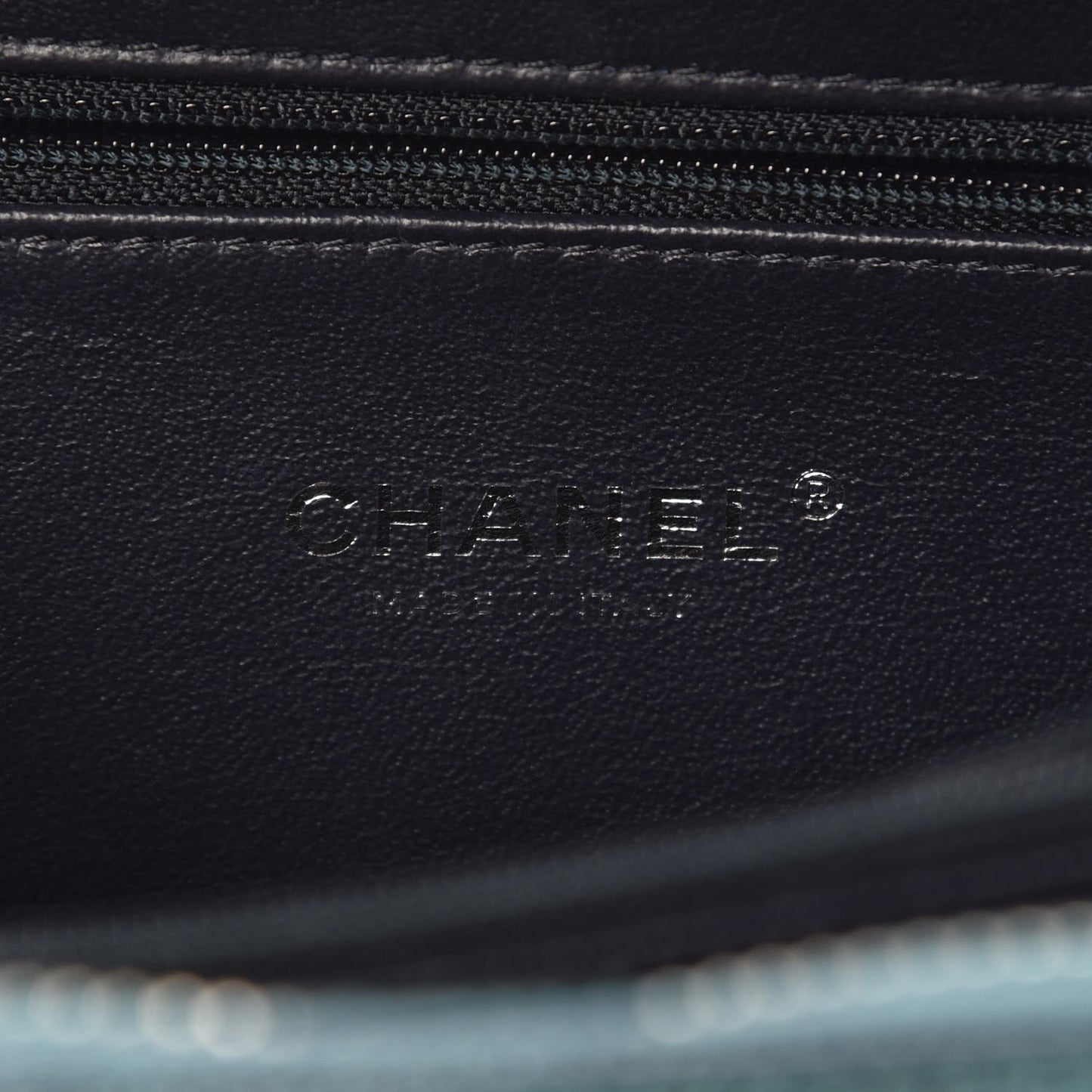 Iridescent Caviar Quilted Medium CC Filigree Vanity Case Dark Turquoise