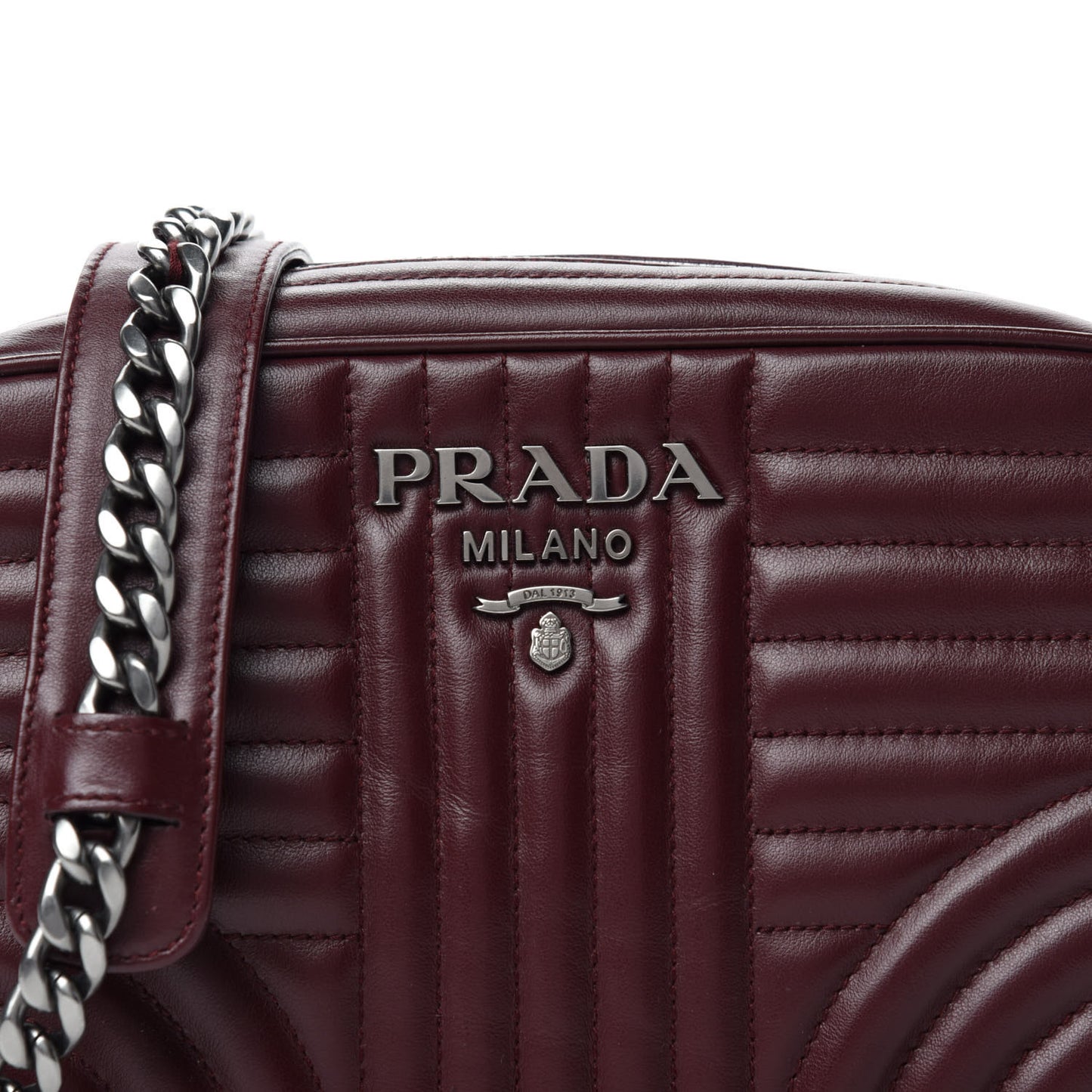 Soft Calfskin Impunture Diagramme Camera Bag Granato