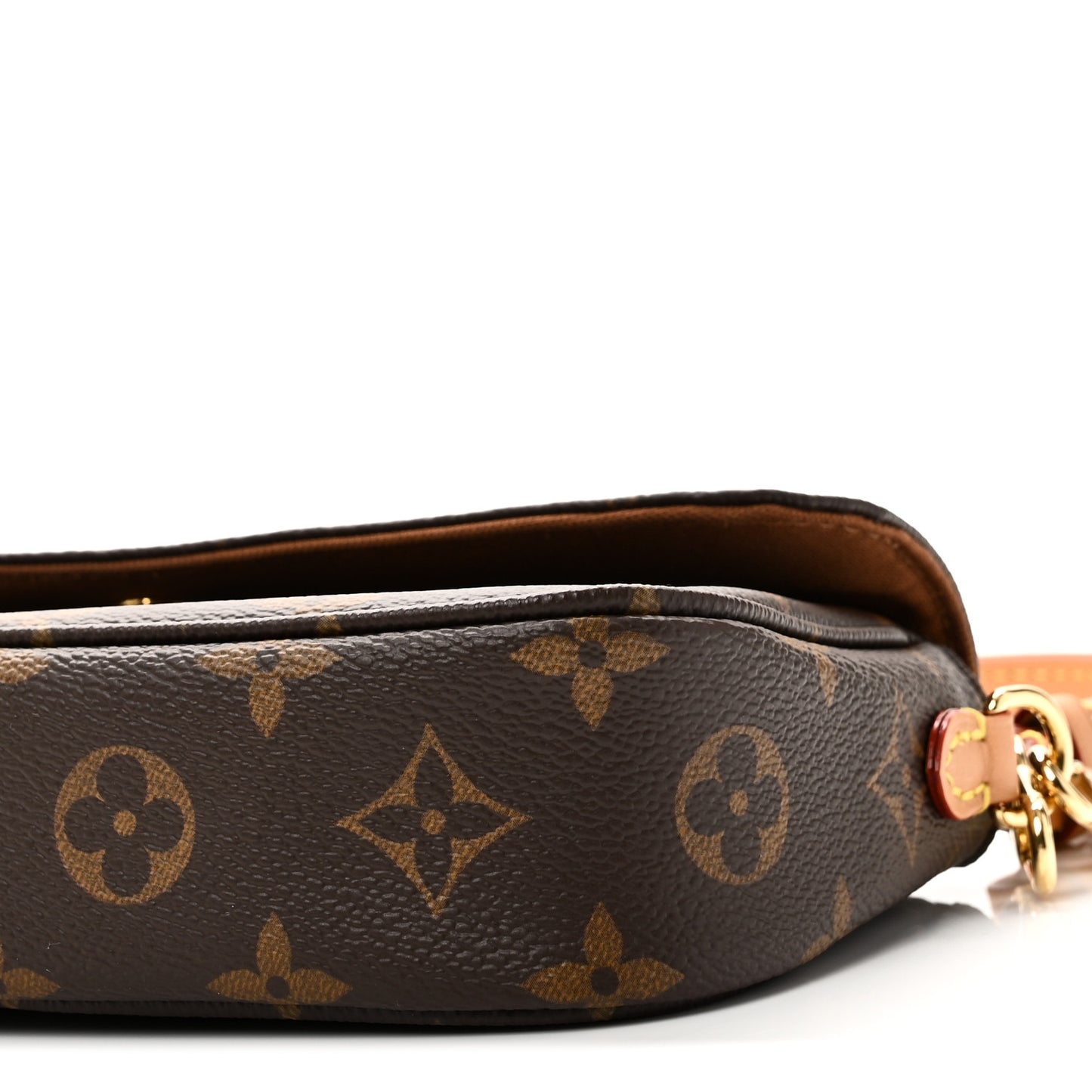 Monogram Ivy Wallet On Chain