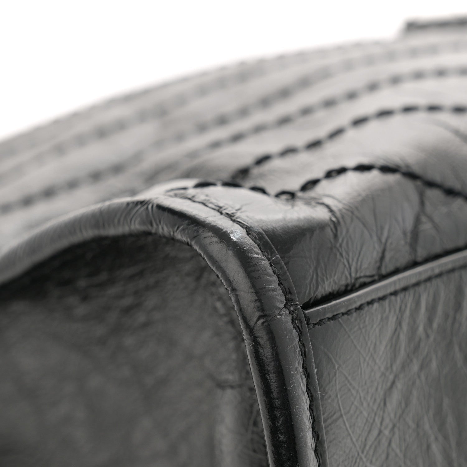Saint Laurent Crinkled Calfskin Matelasse Monogram Large Niki Shopper Tote Black 14 of 15