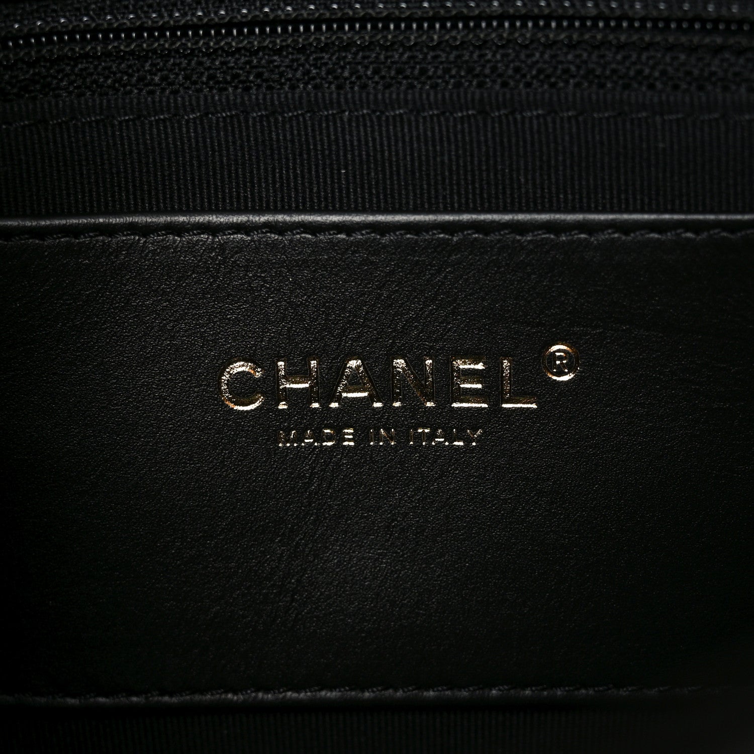 Chanel Caviar Quilted Chain Messenger Flap Bag Black 6 of 11