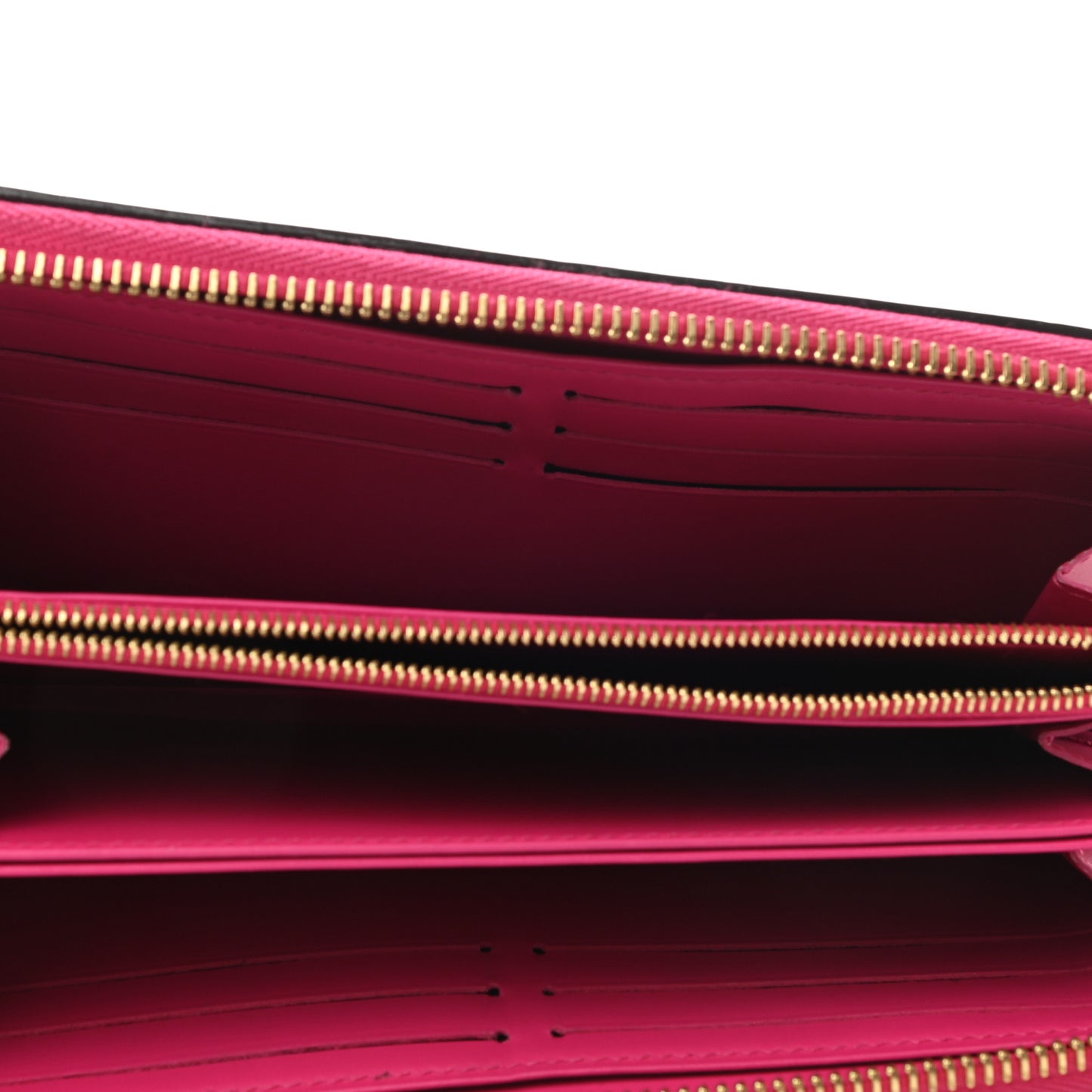 Vernis Valentine Zippy Wallet Fuchsia