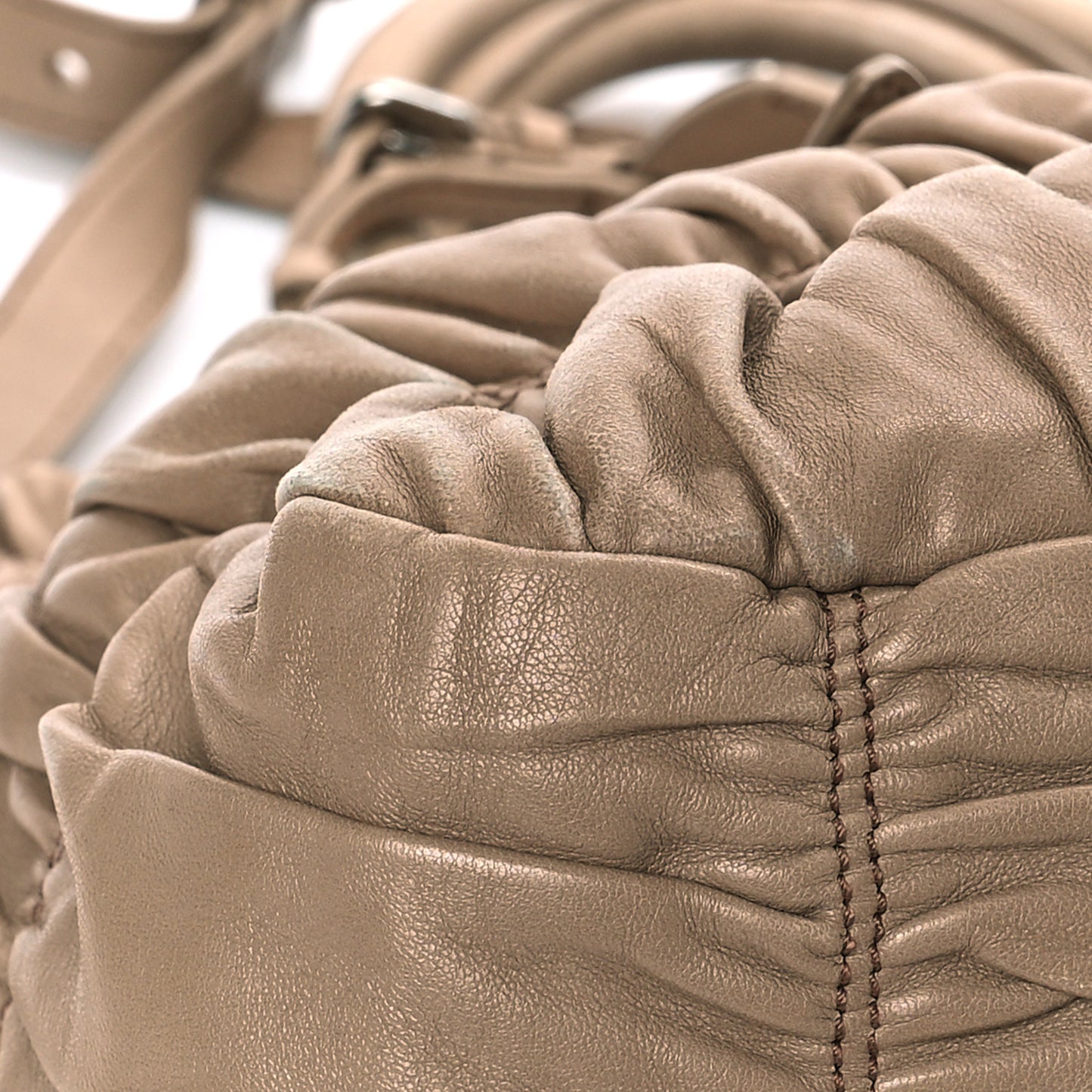 Nappa Gaufre Tote Cuoio Argilla
