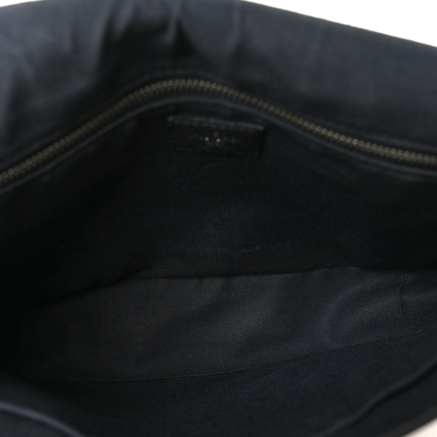 Louis Vuitton Taiga Roman PM Messenger Black 5 of 10