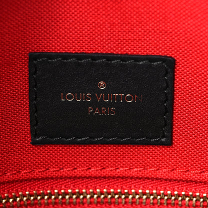 Louis Vuitton Reverse Monogram Giant Onthego MM 6 of 7