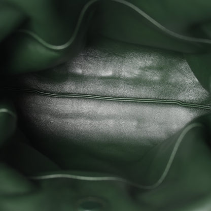 Loewe Calfskin Quilted Flamenco Knot Clutch Verde 5 of 10