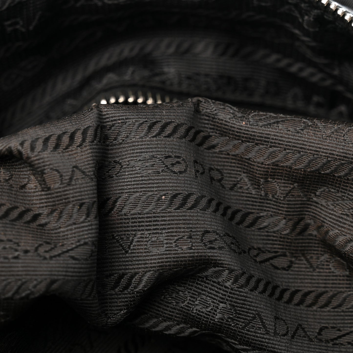 Nylon Tessuto Impuntu Quilted Shoulder Bag Black