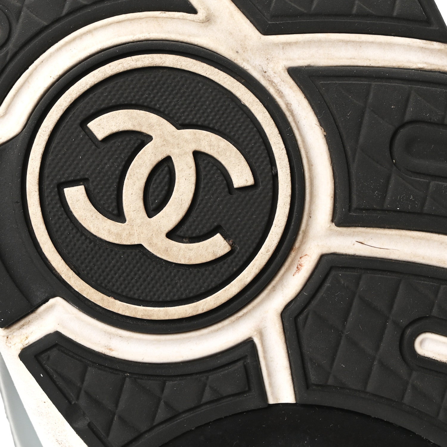 Chanel Calfskin Patent CC Sneakers 38 White Blue Yellow 7 of 9