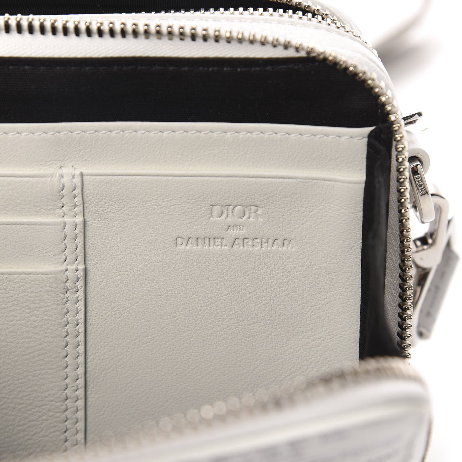 Christian Dior X DANIEL ARSHAM Grained Calfskin Newspaper Messenger White 6 of 9