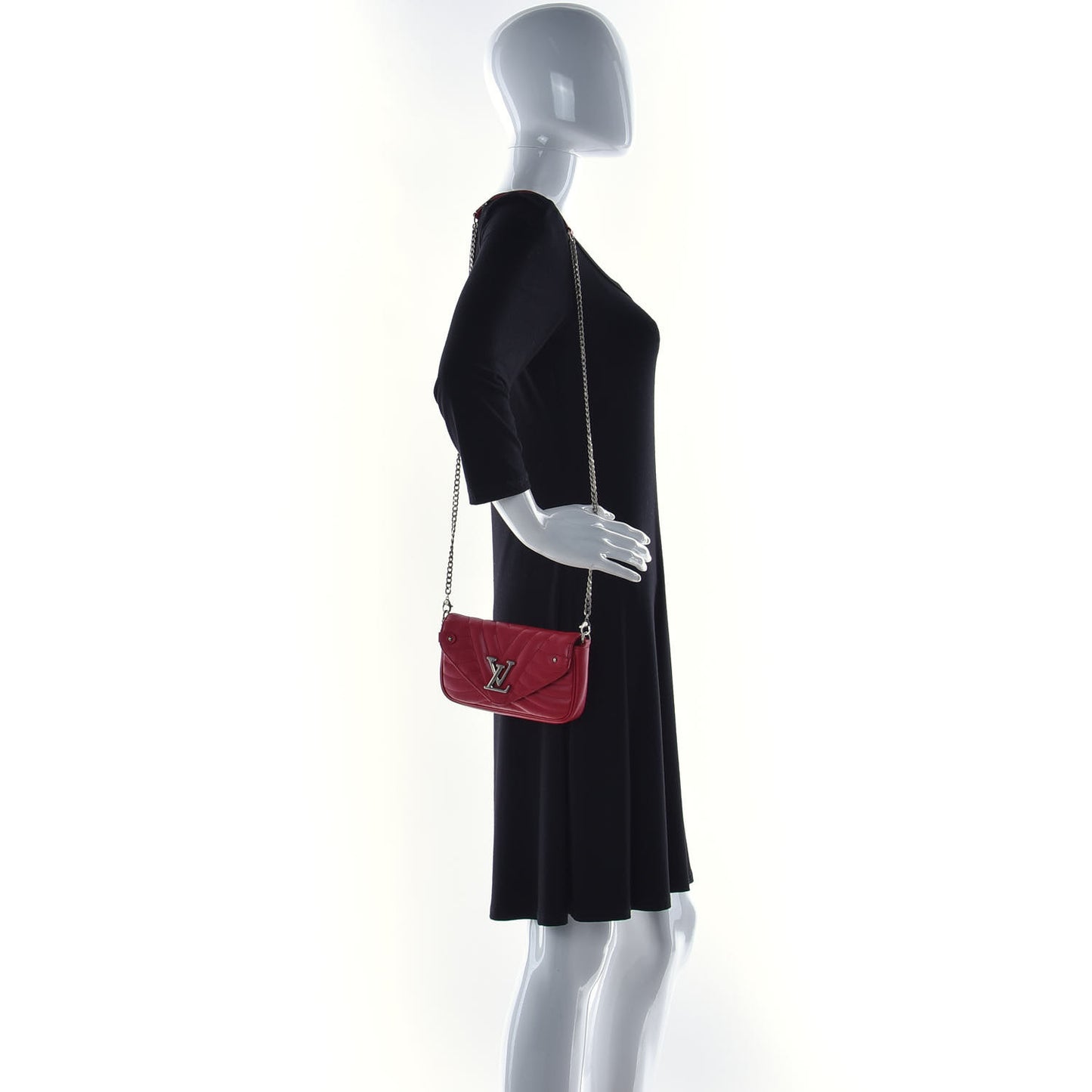 Calfskin New Wave Chain Pochette Scarlet