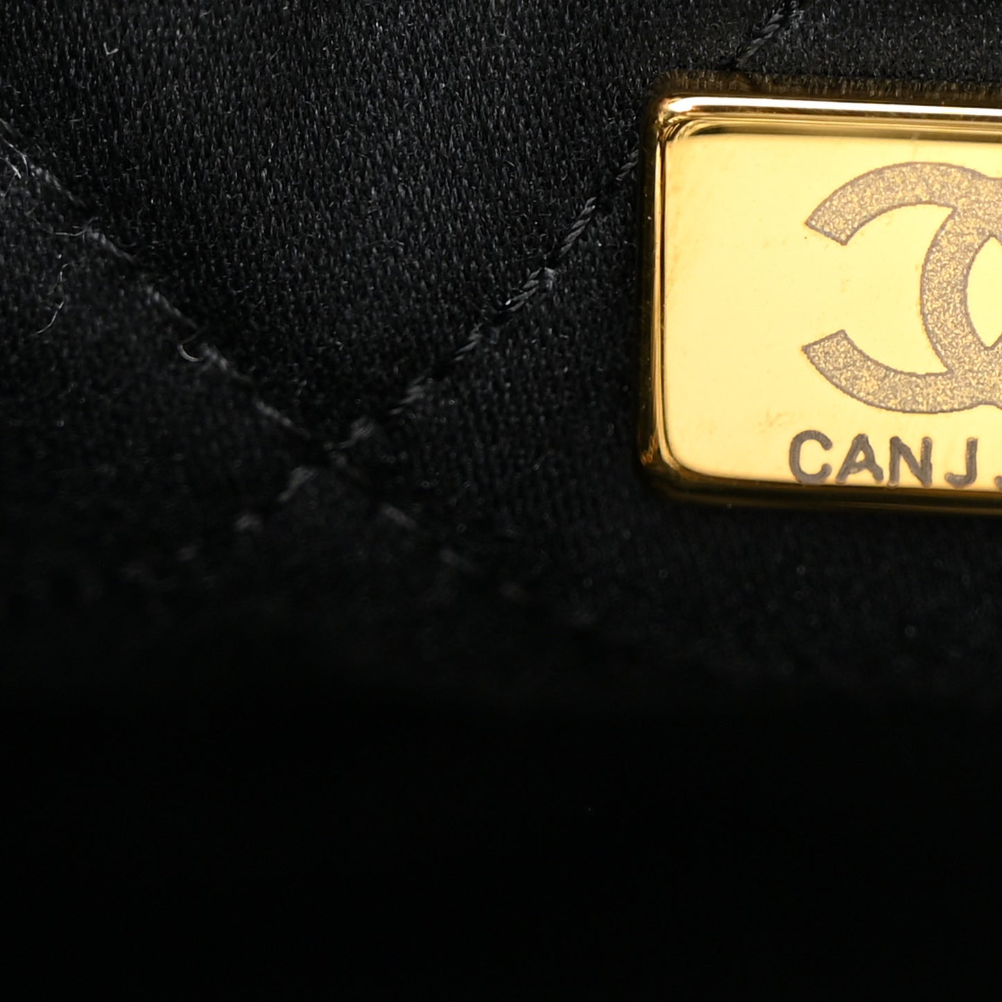 Shiny Calfskin Quilted Mini Chanel 22 Black