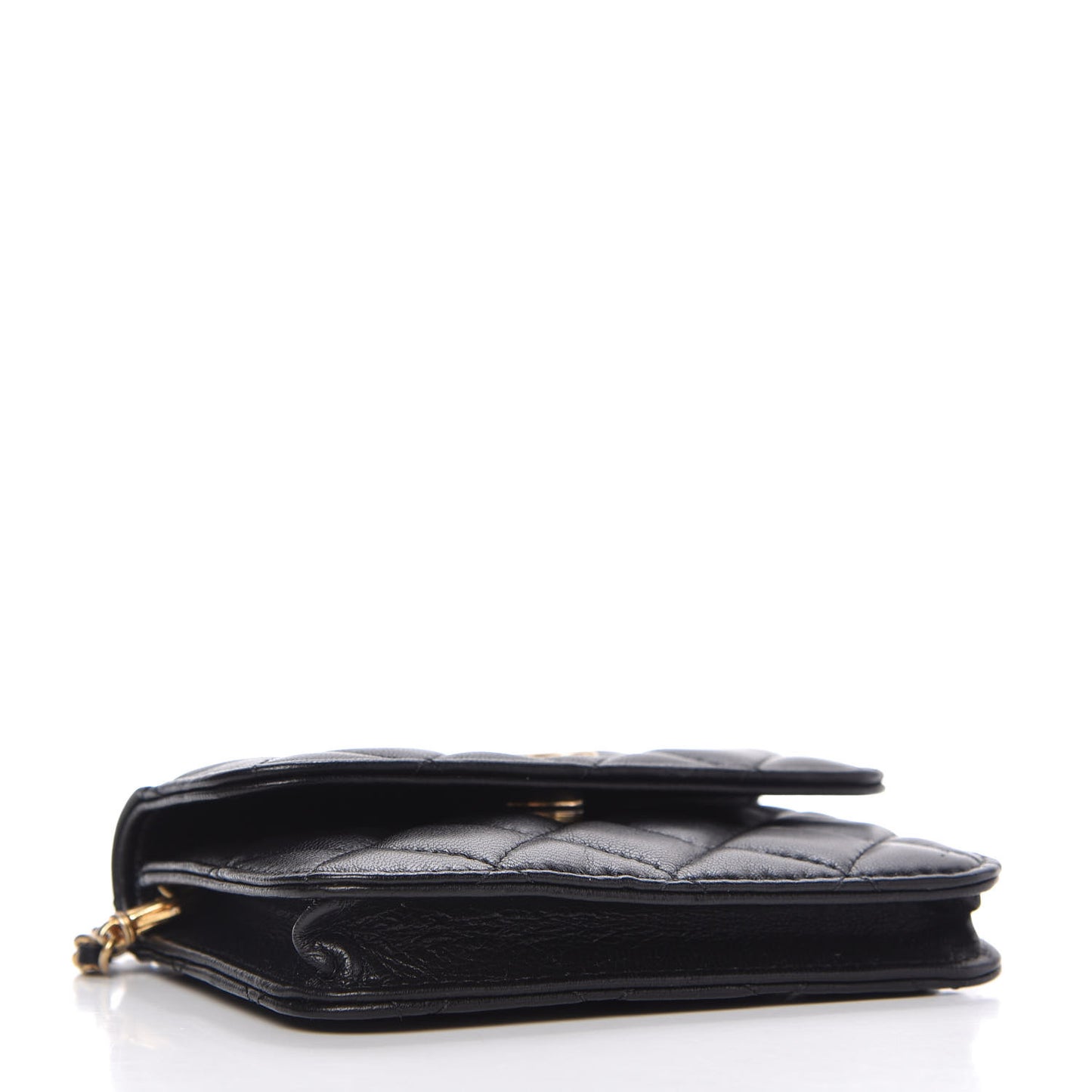 Lambskin Quilted Pearl Crush Clutch With Chain Black